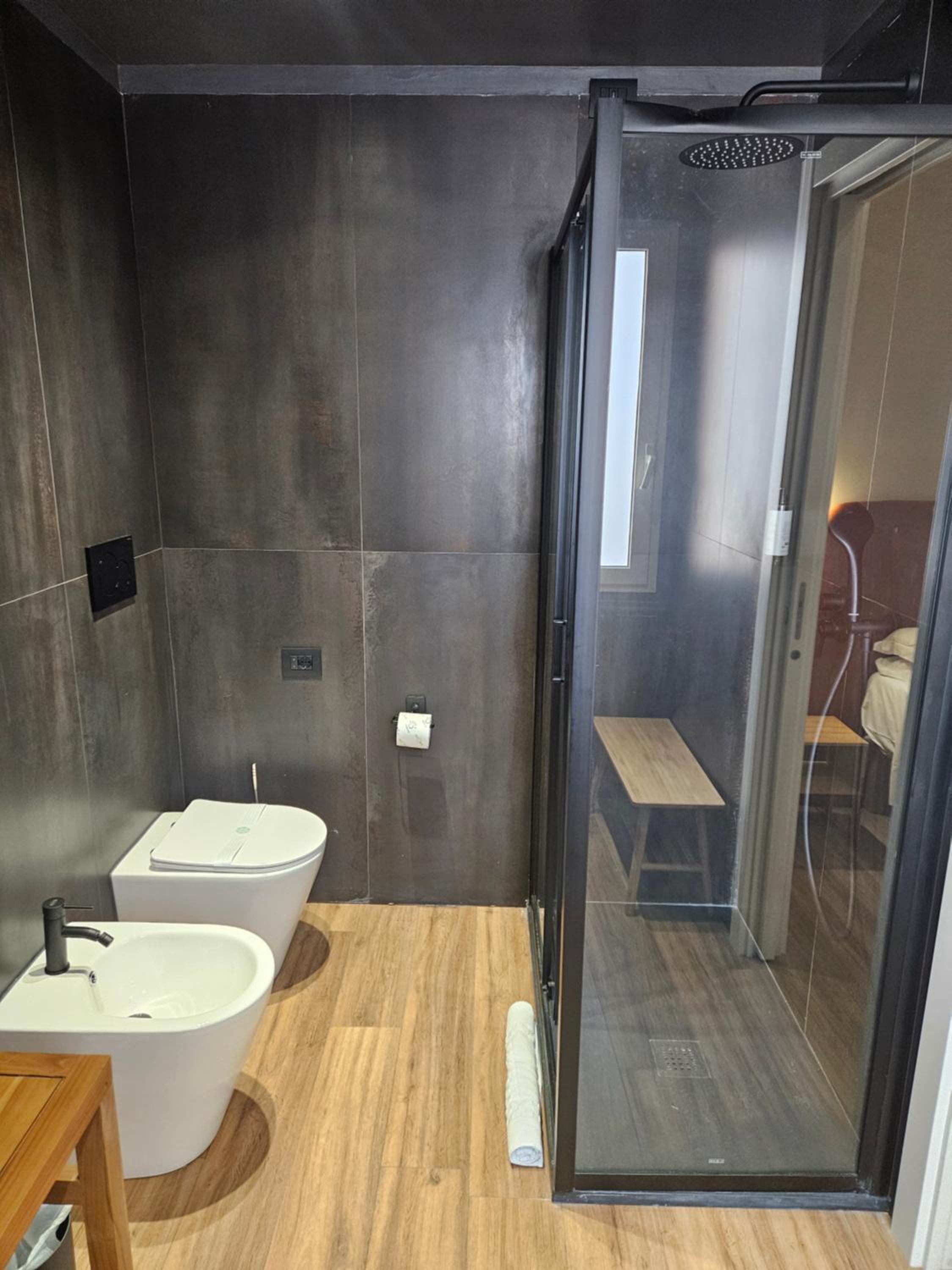 Standard Triple Room - Photo 4