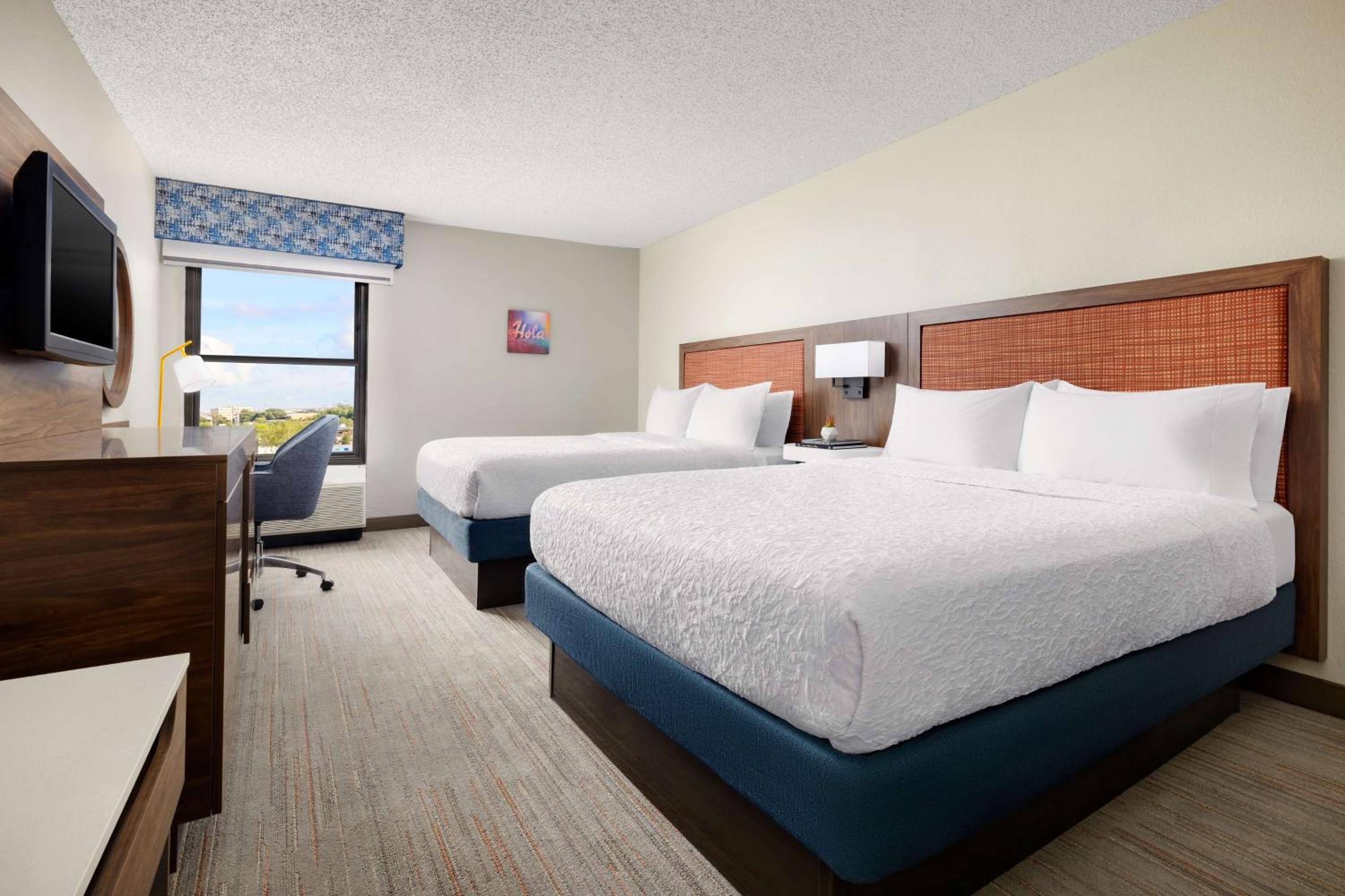 Double Room with Two Double Beds - Non-Smoking - Photo 1