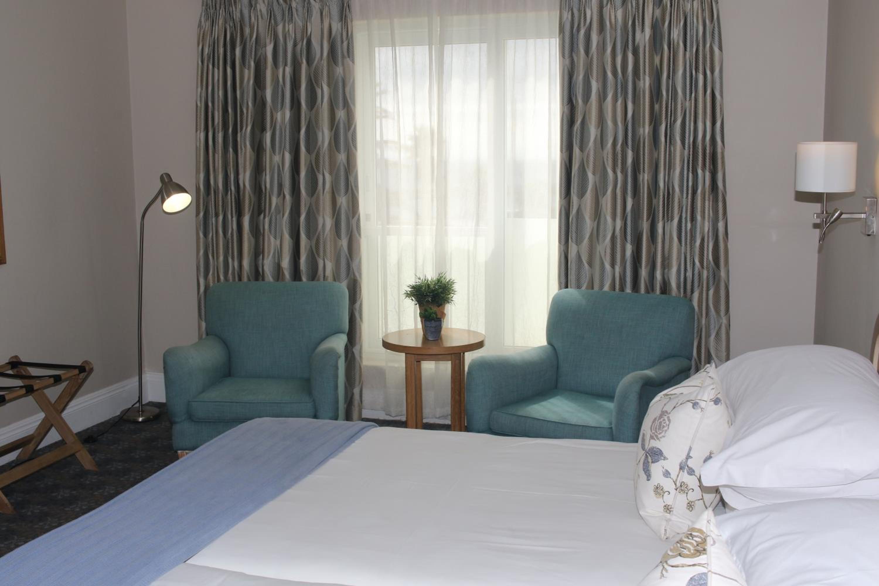 Twin Room with Sea View