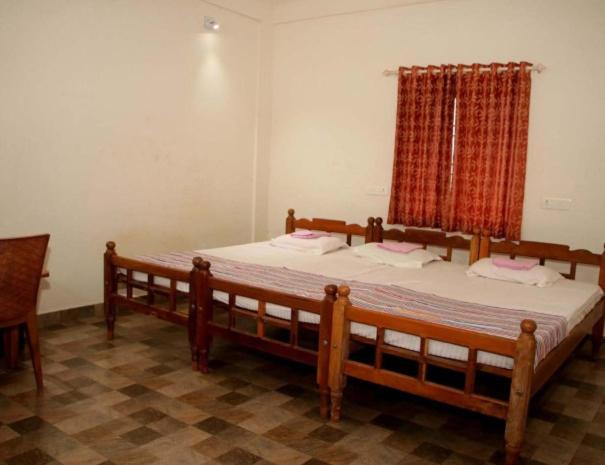 Quadruple Room photo 2