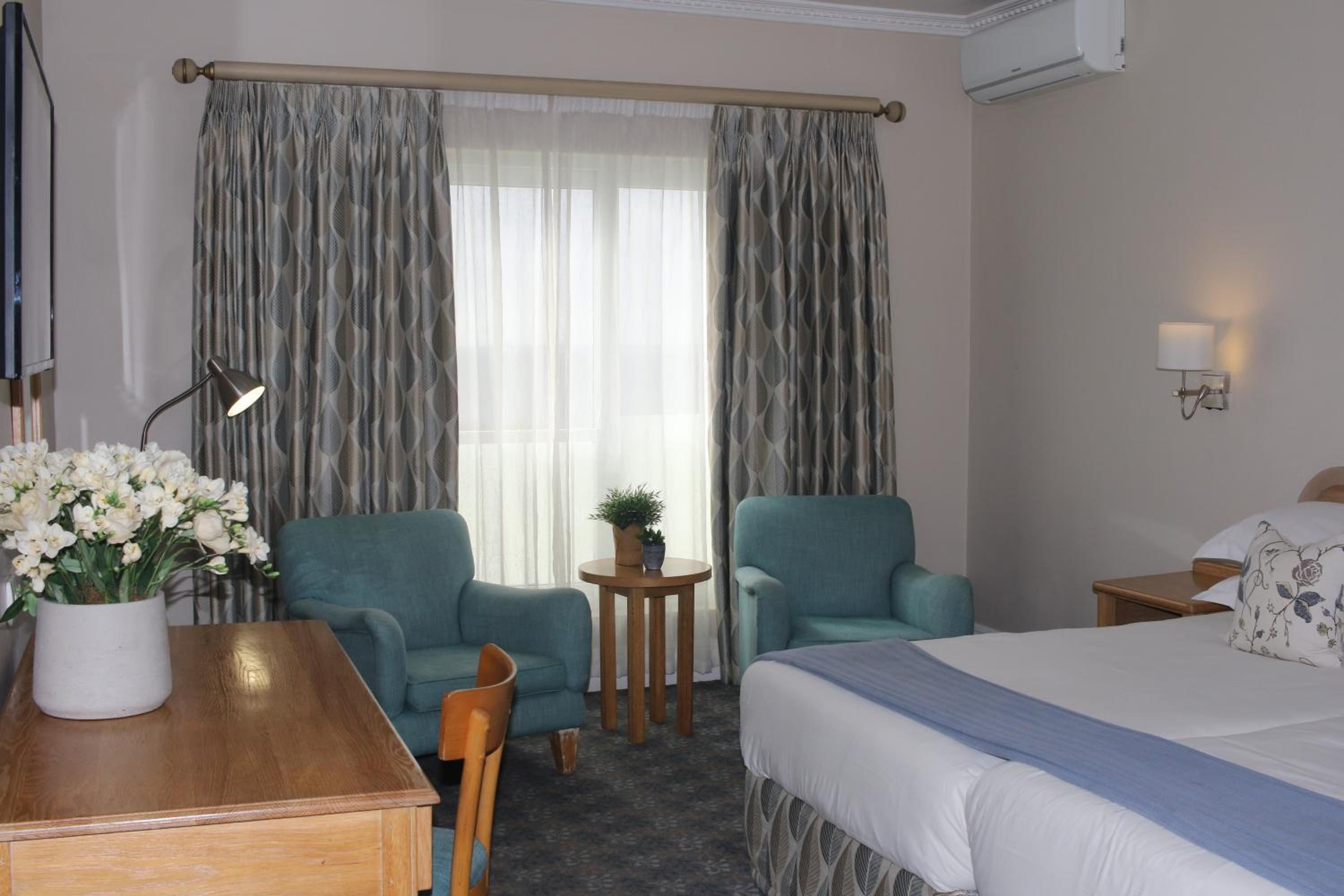 Twin Room with Sea View