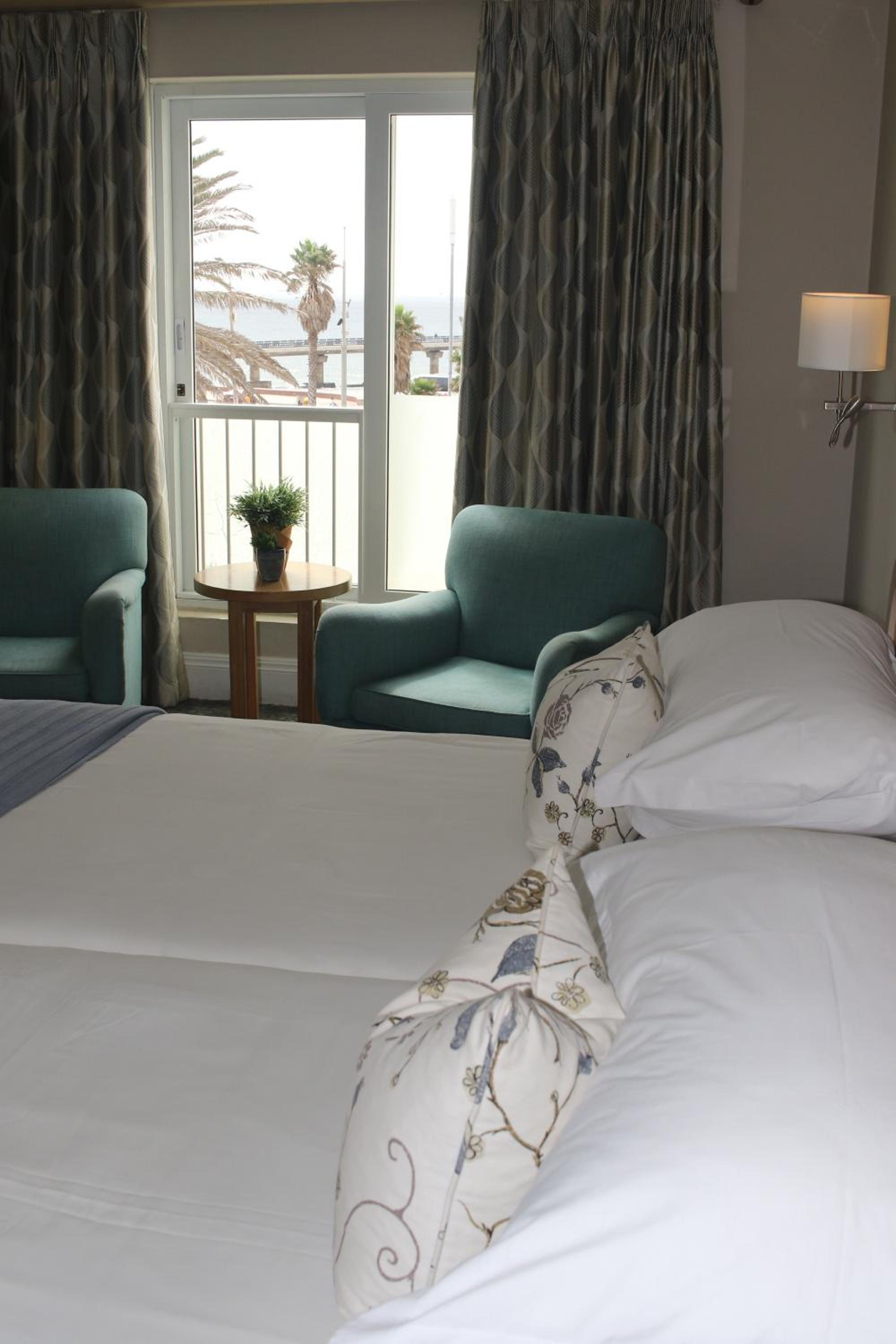 Twin Room with Sea View