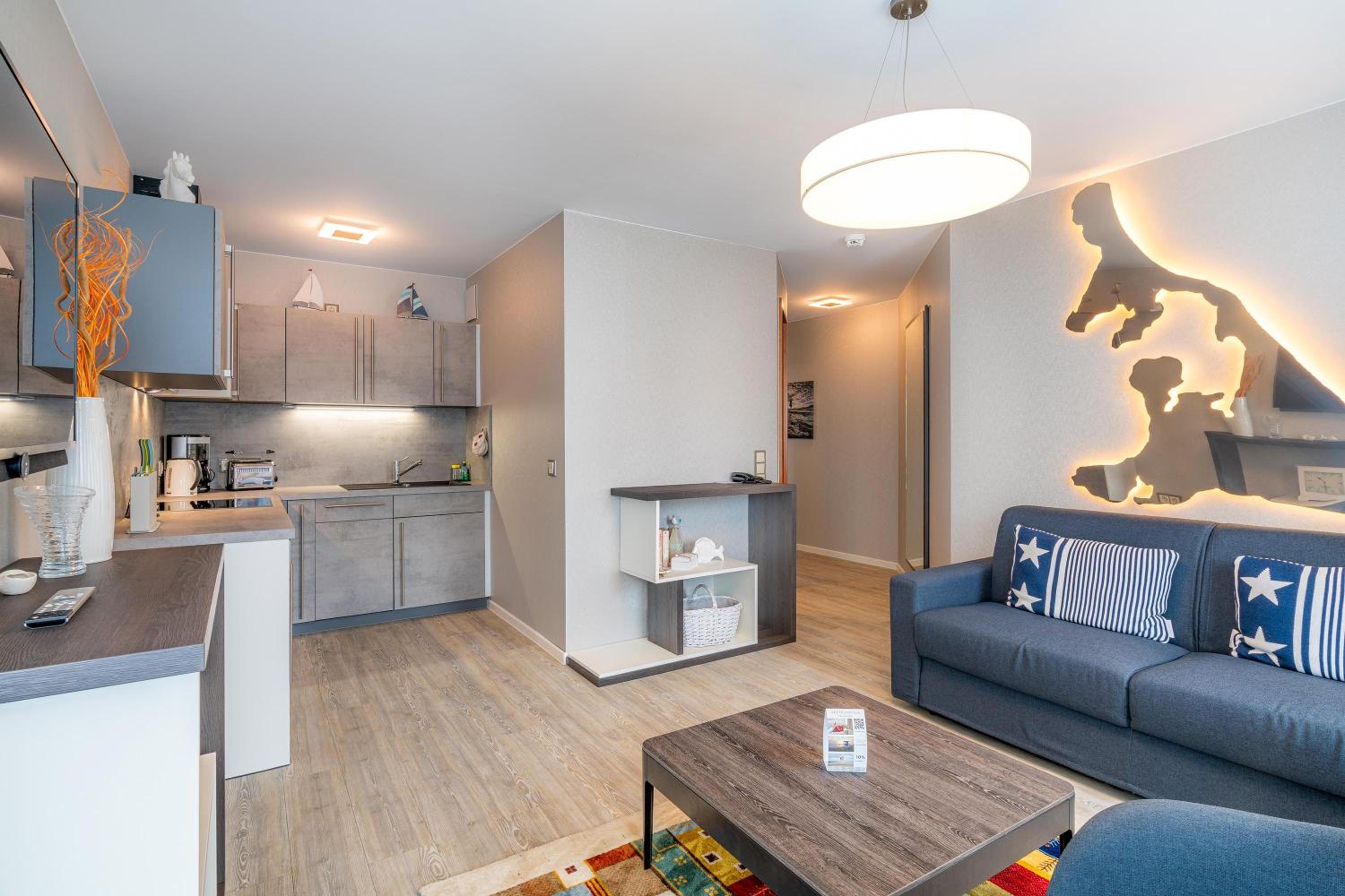 One-Bedroom Apartment with City View