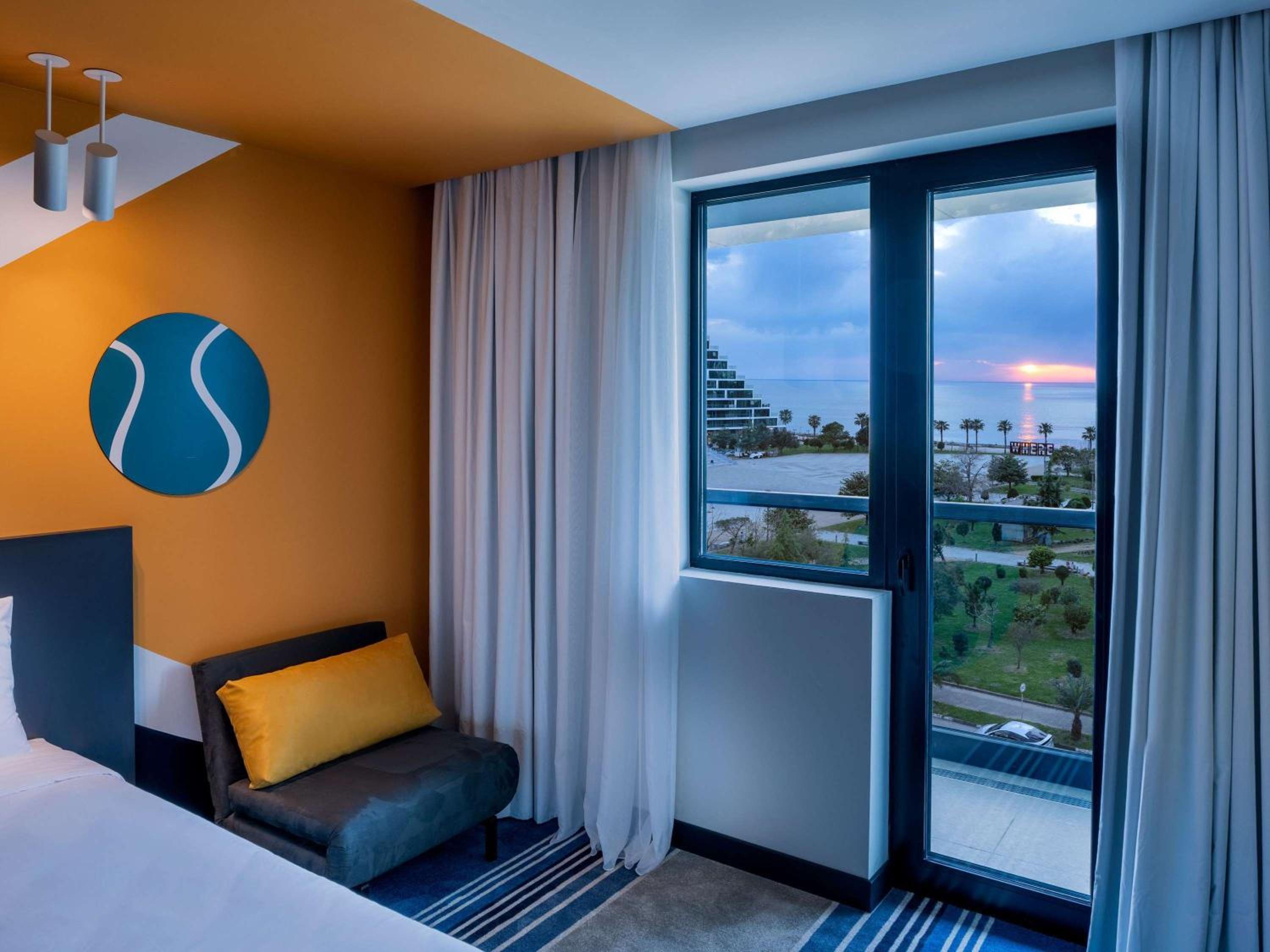 Premium Double Room with Sea View - Photo 7