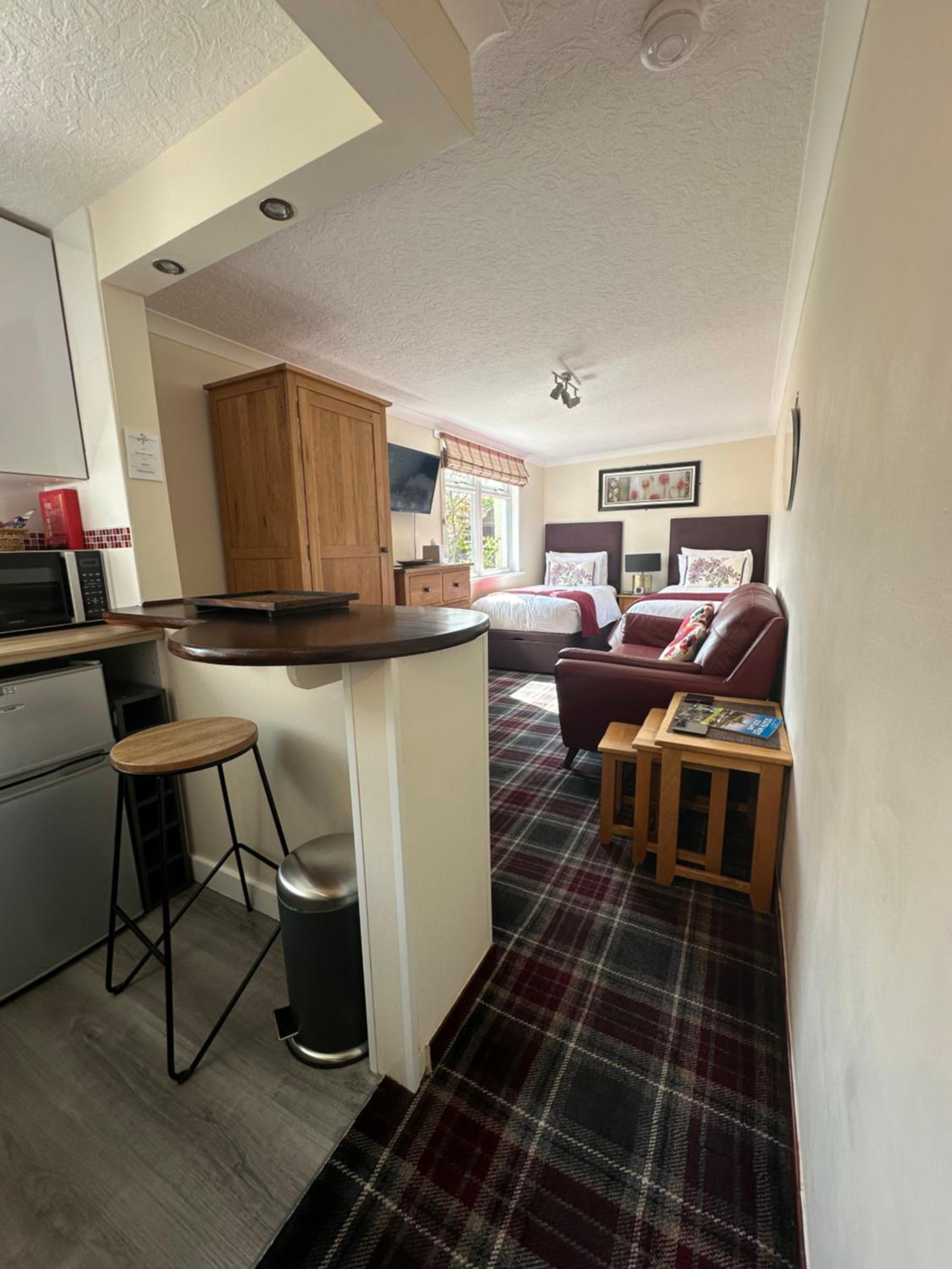 Twin Room with Kitchen