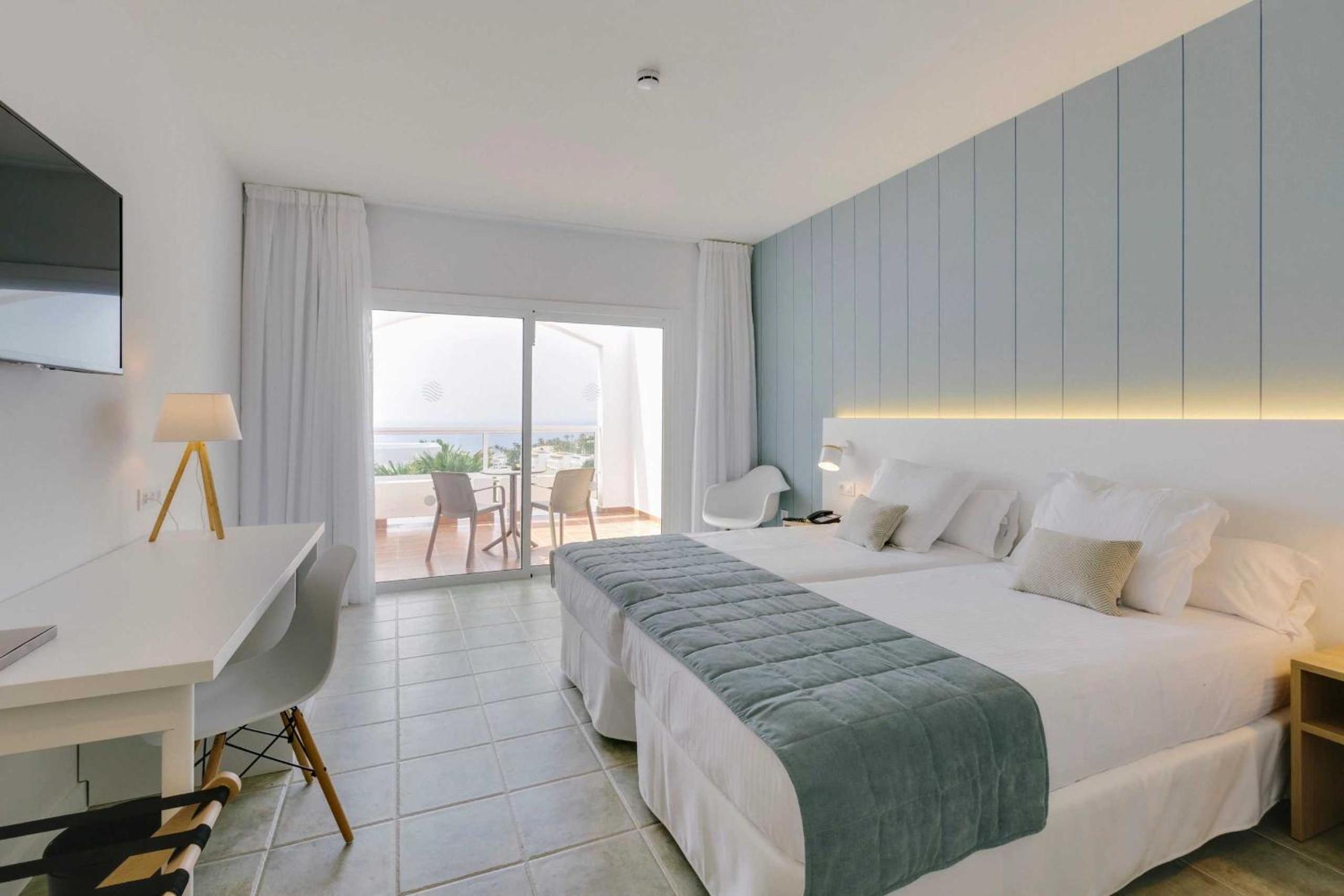 Habitación Doble Estándar con Vista al Mar Habitación Doble Estándar con Vista al Mar