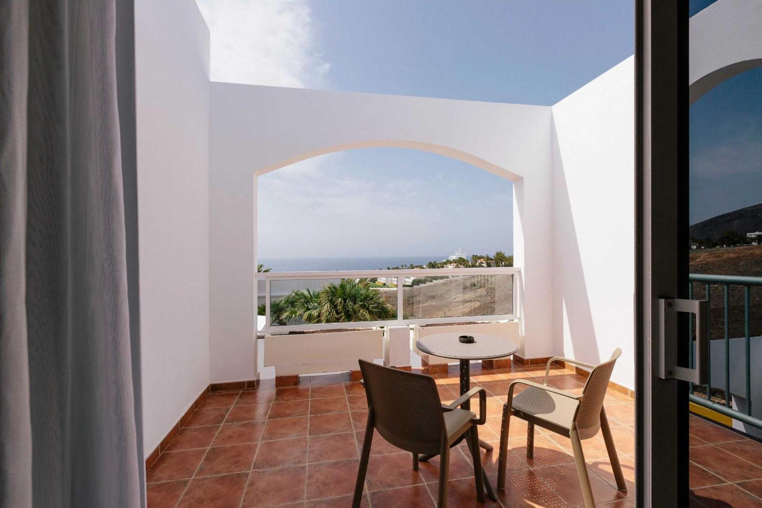Habitación Doble Estándar con Vista al Mar Habitación Doble Estándar con Vista al Mar
