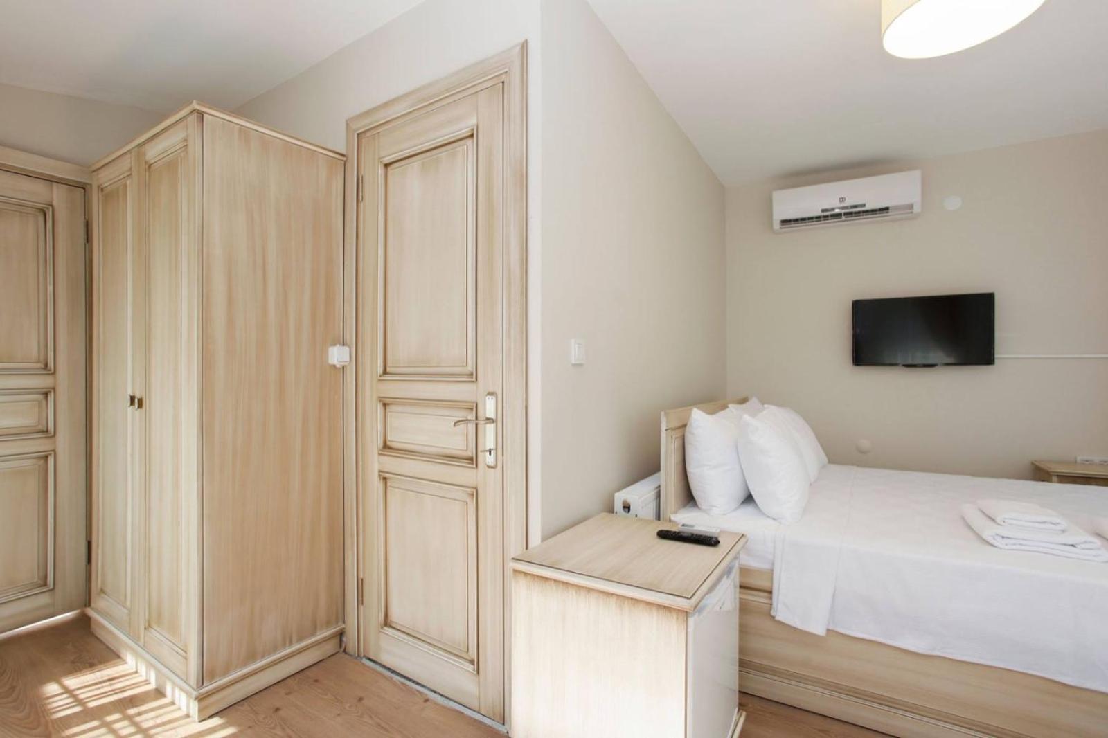 Single Room with Terrace photo 3