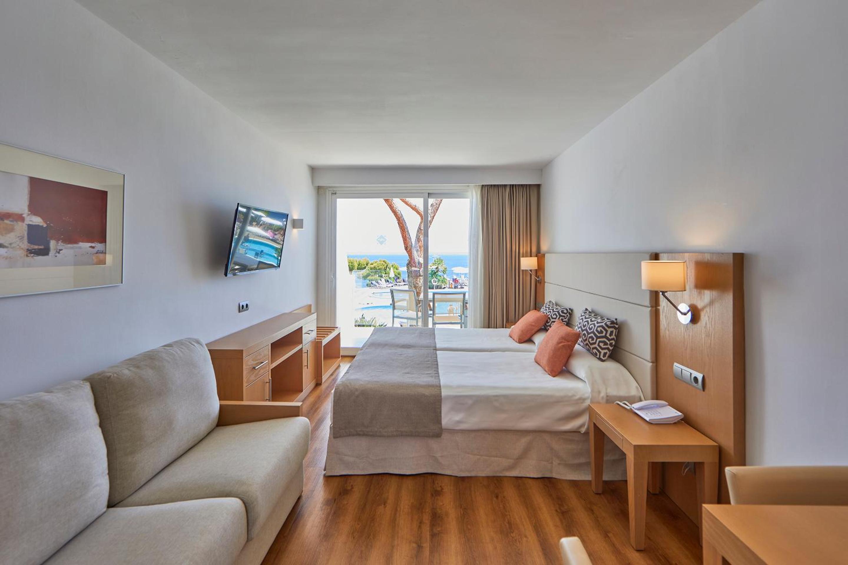 Superior Studio with Sea View photo 2