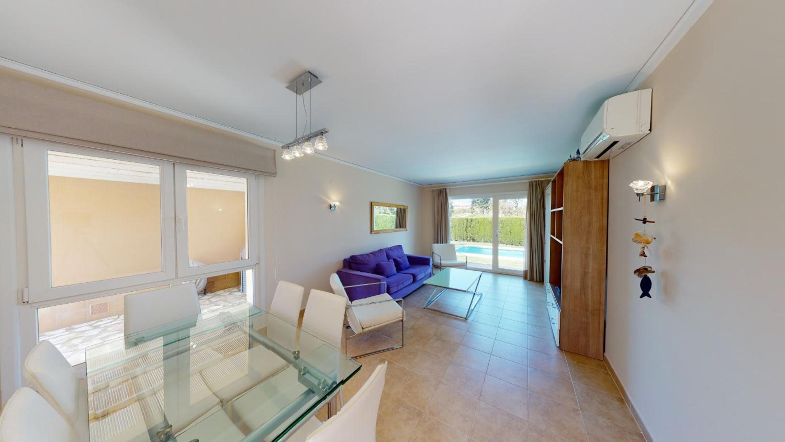 Villa con piscina privada