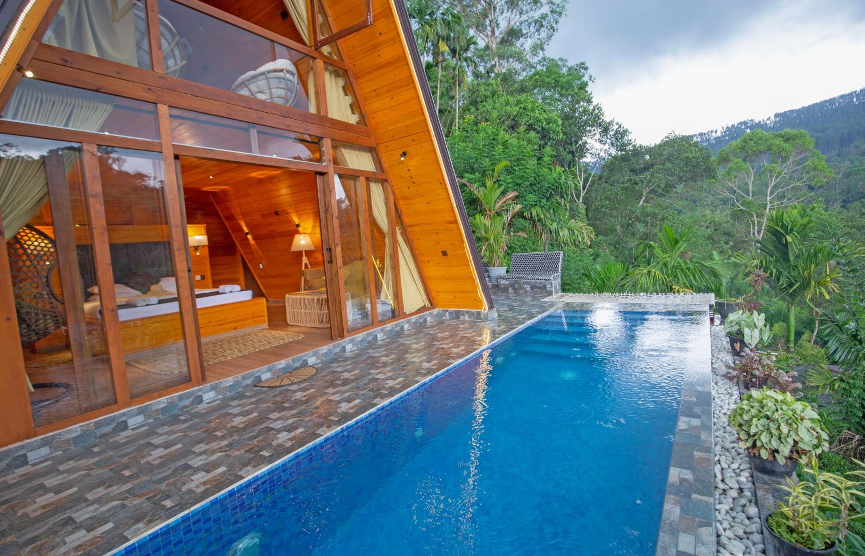 Superior Villa photo 3