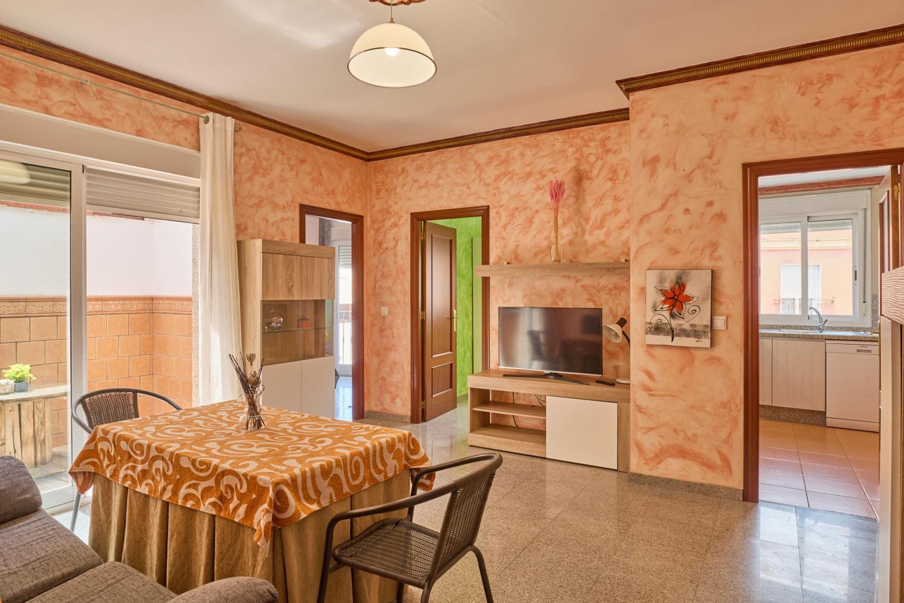 Two-Bedroom Deluxe Apartment with Balcony