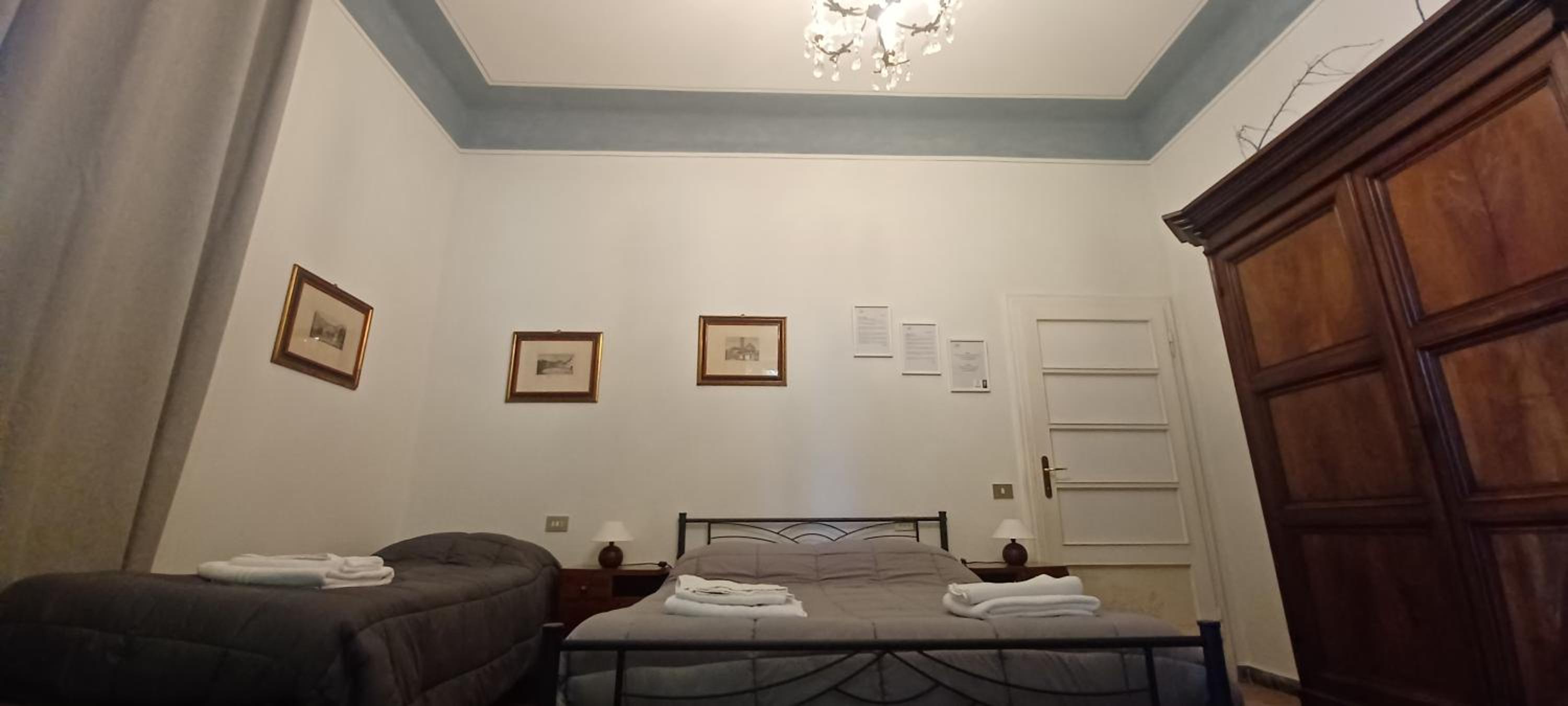 Quadruple Room with Shared Bathroom