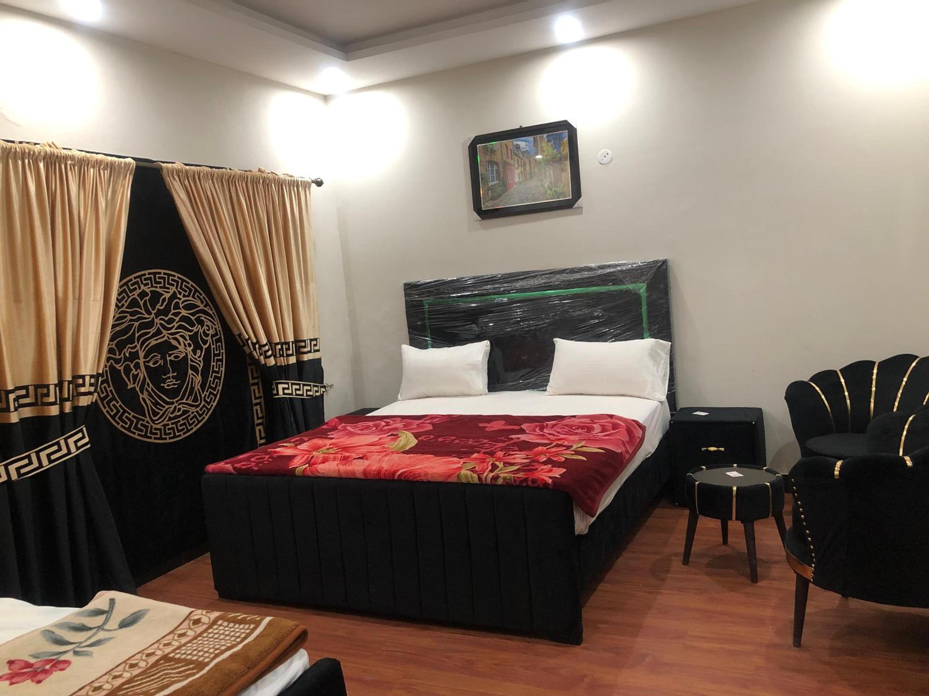 Comfort Triple Room