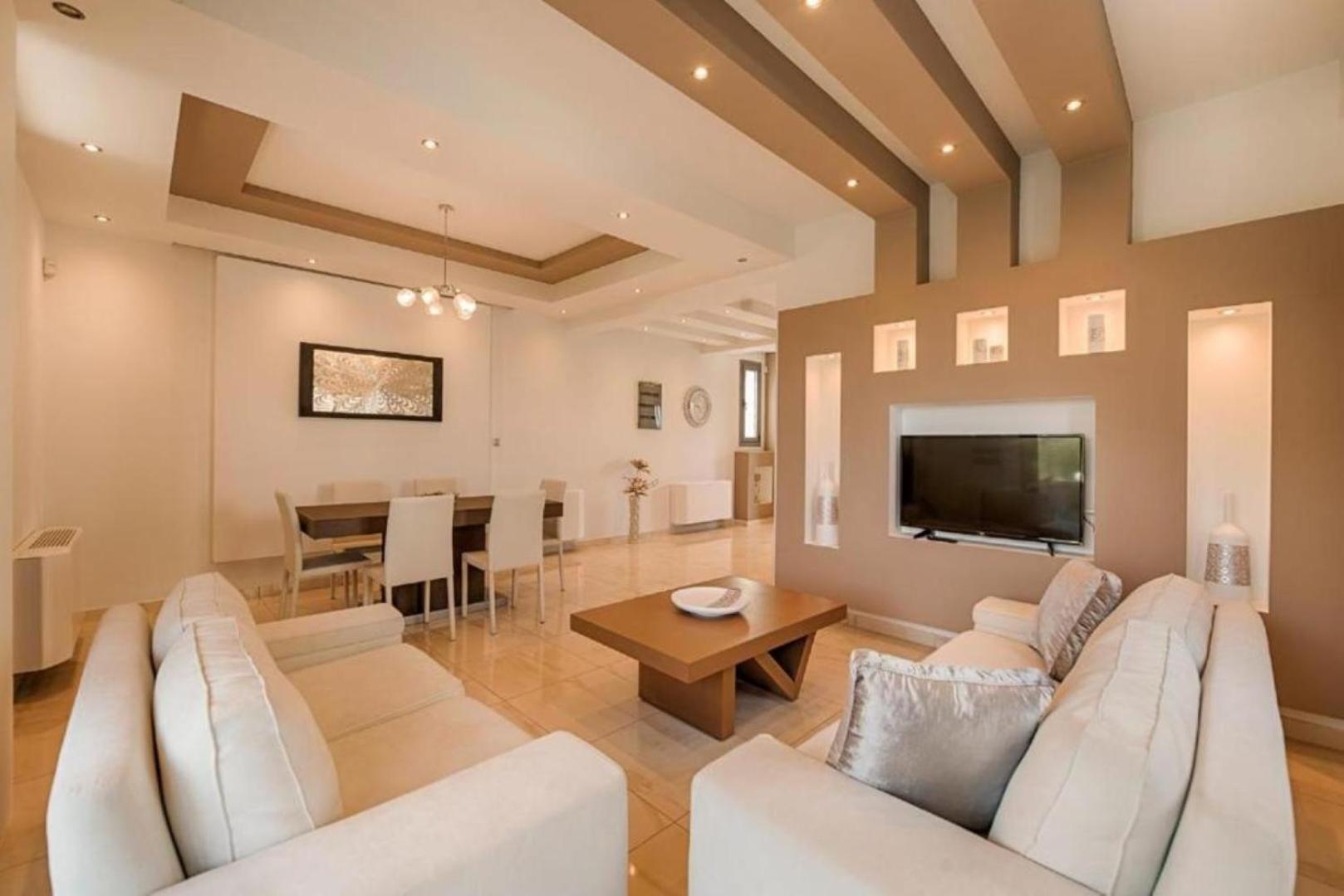 Villa with Private Pool photo 1