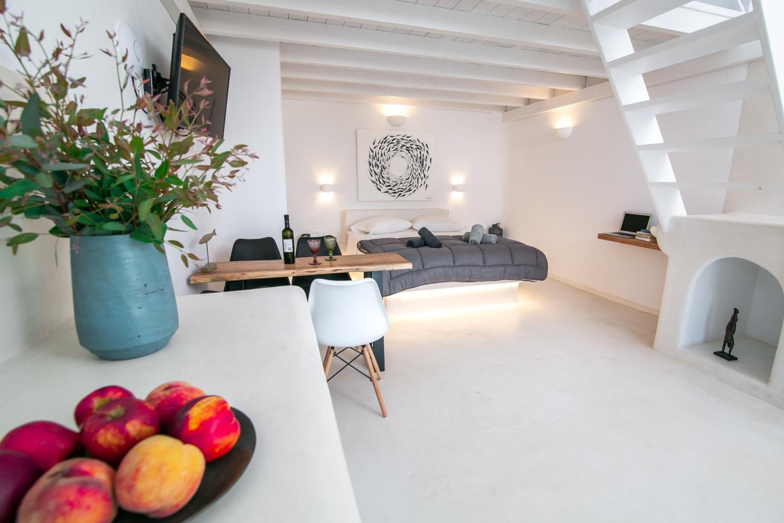  Loft Villa with Hot Tub photo 2