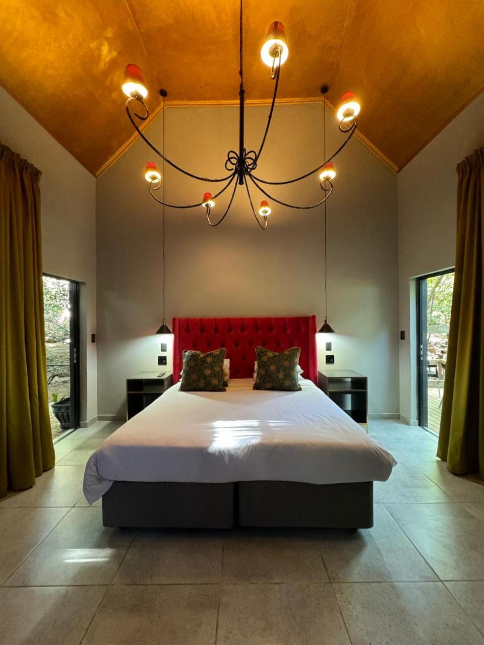 Superior Twin Room with Garden View - Photo 31