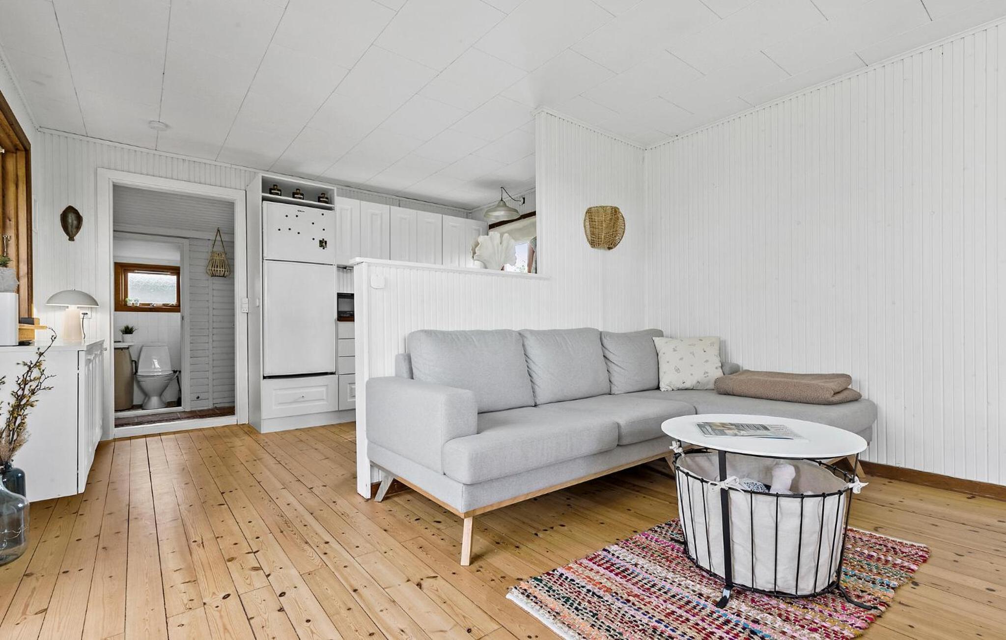 Two-Bedroom Holiday Home photo 1
