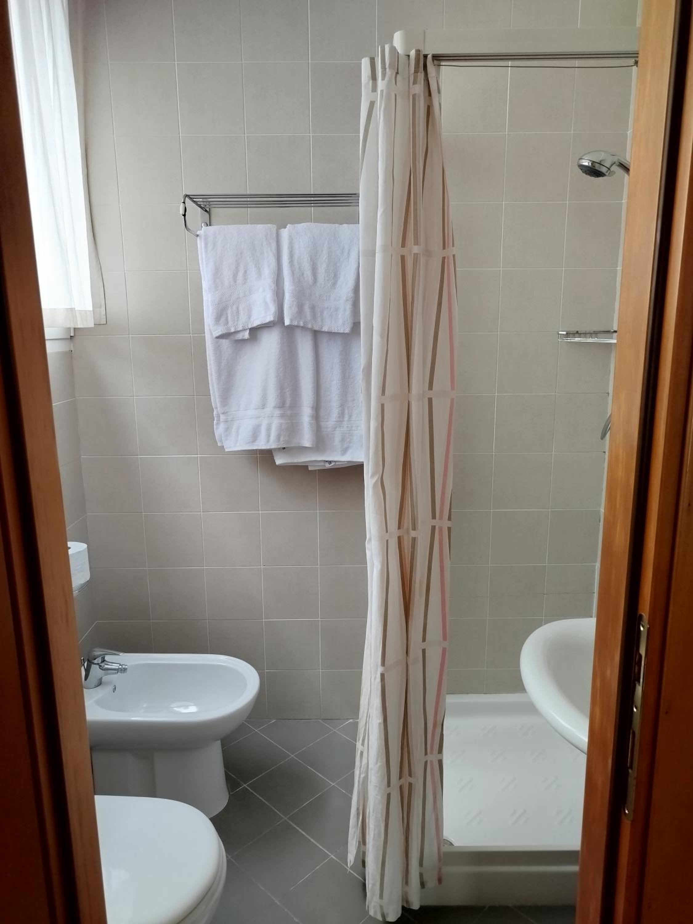 Economy Double Room - Photo 5
