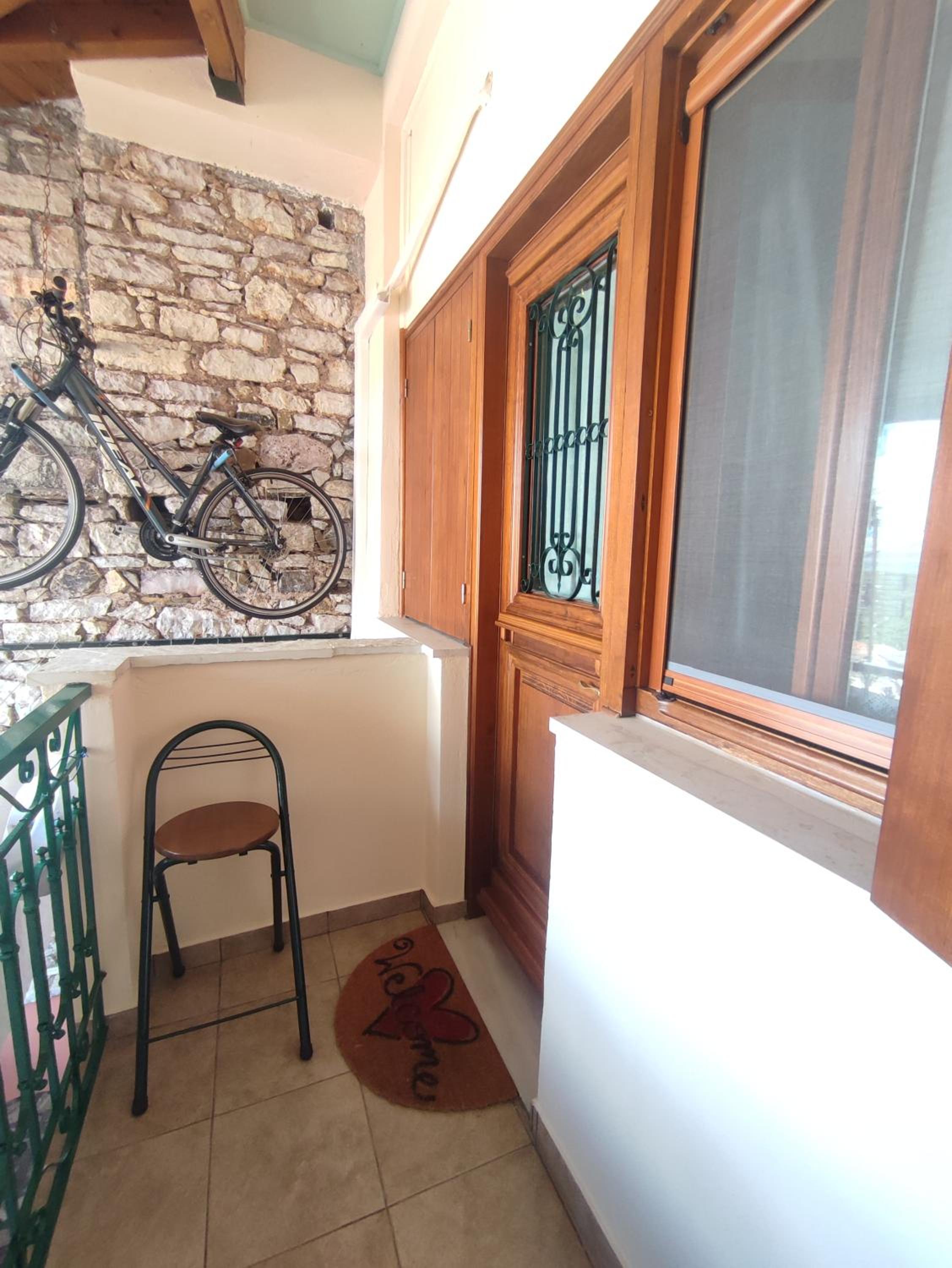 One-Bedroom Apartment - Photo 23