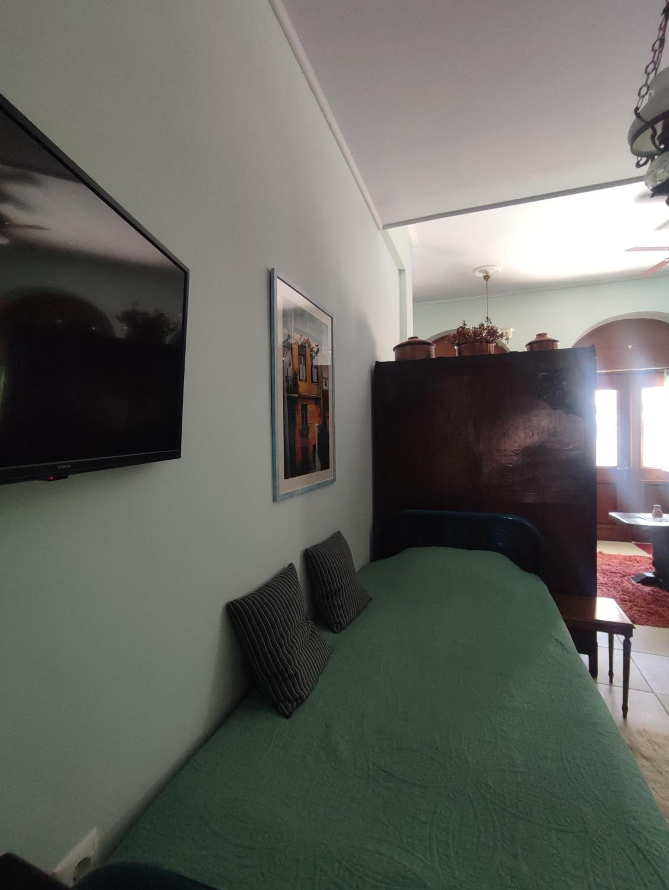 One-Bedroom Apartment - Photo 15