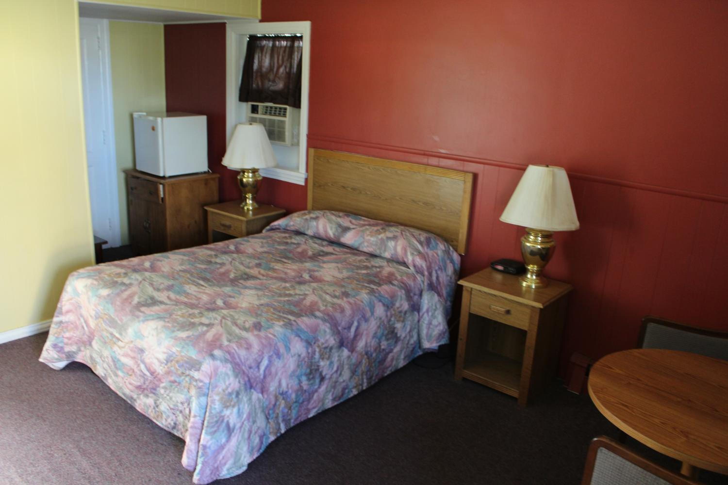 Deluxe Room (2 Adults) photo 3