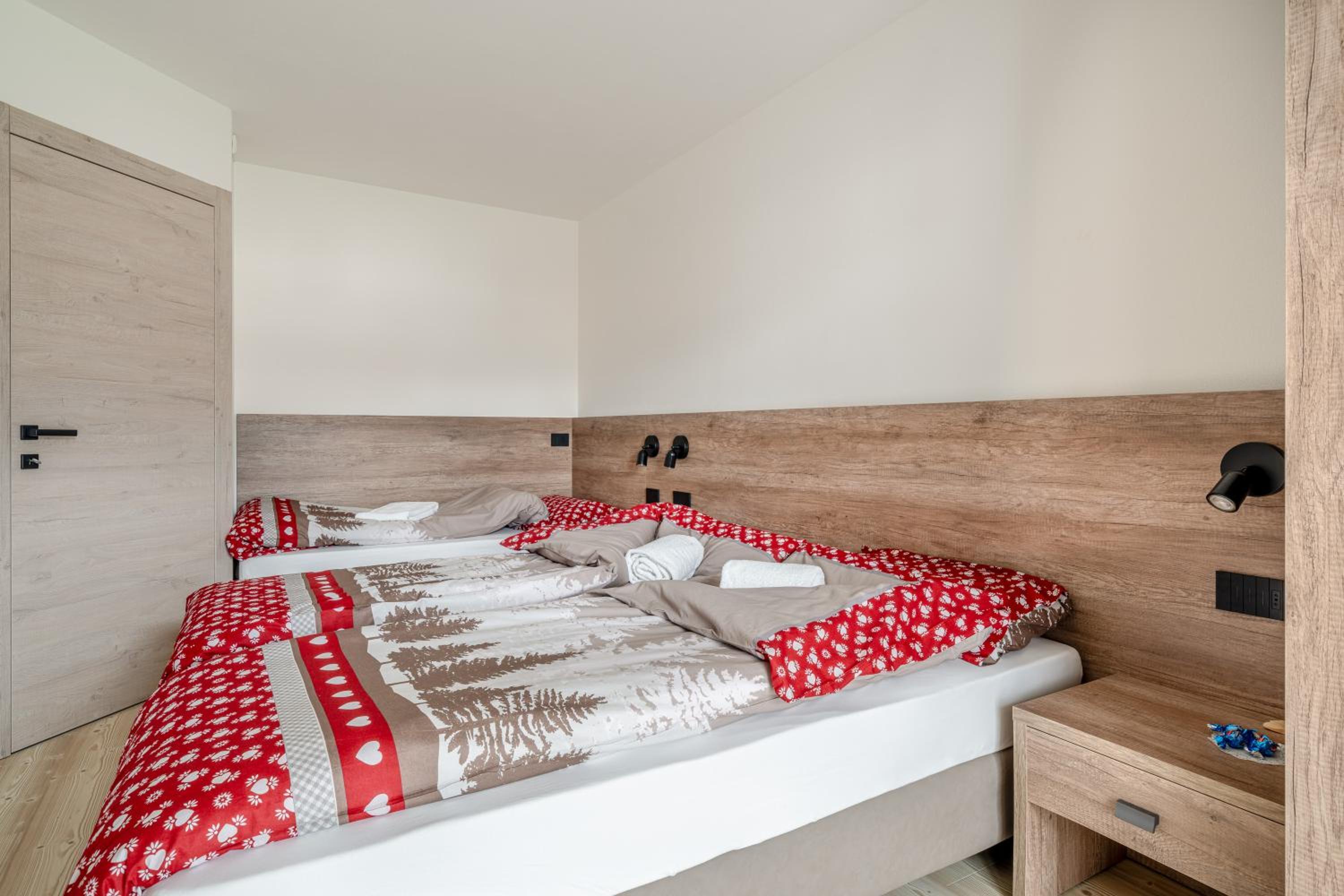 One-Bedroom Standard Apartment