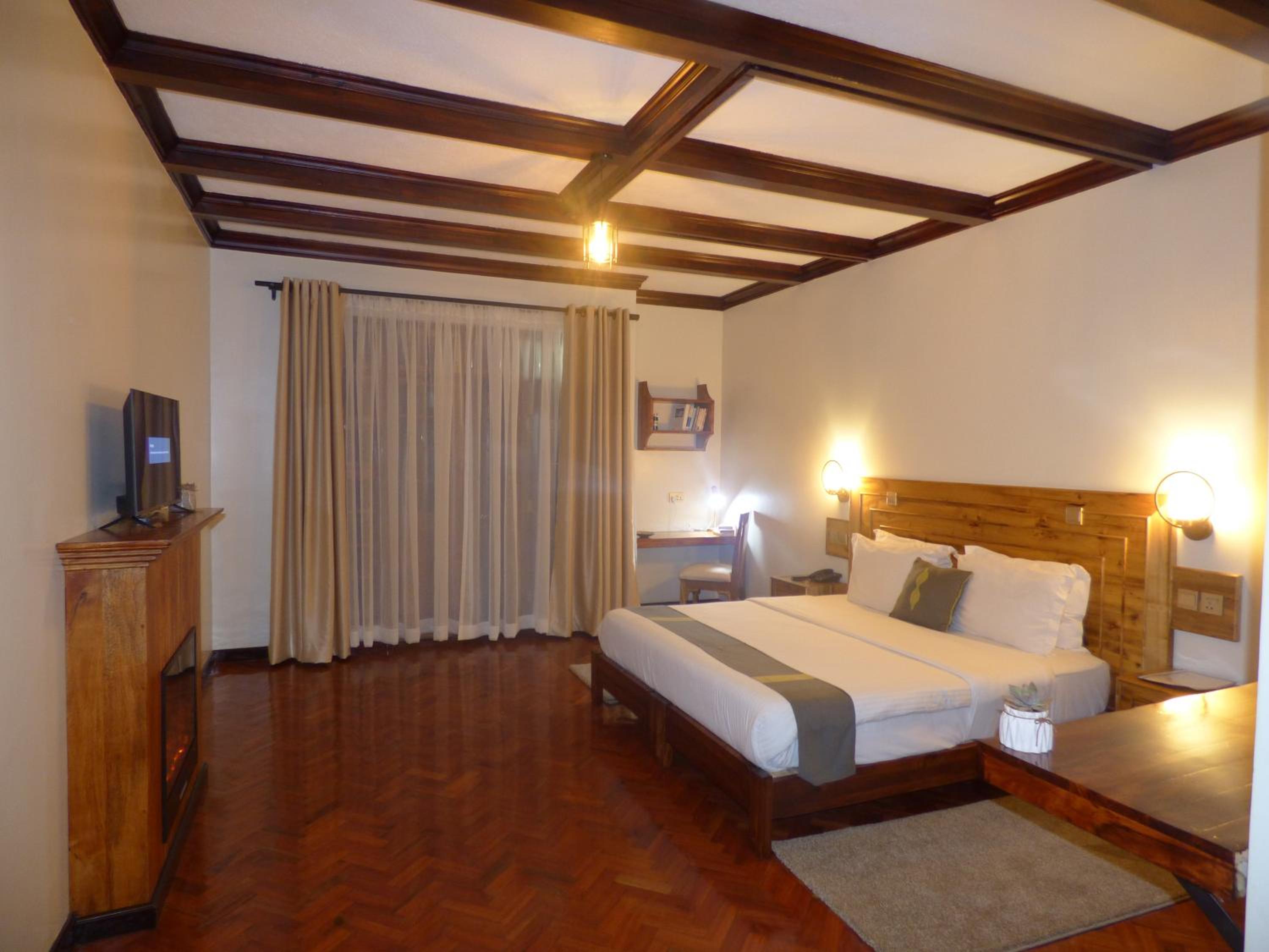 Deluxe Double Room with Balcony - Photo 1