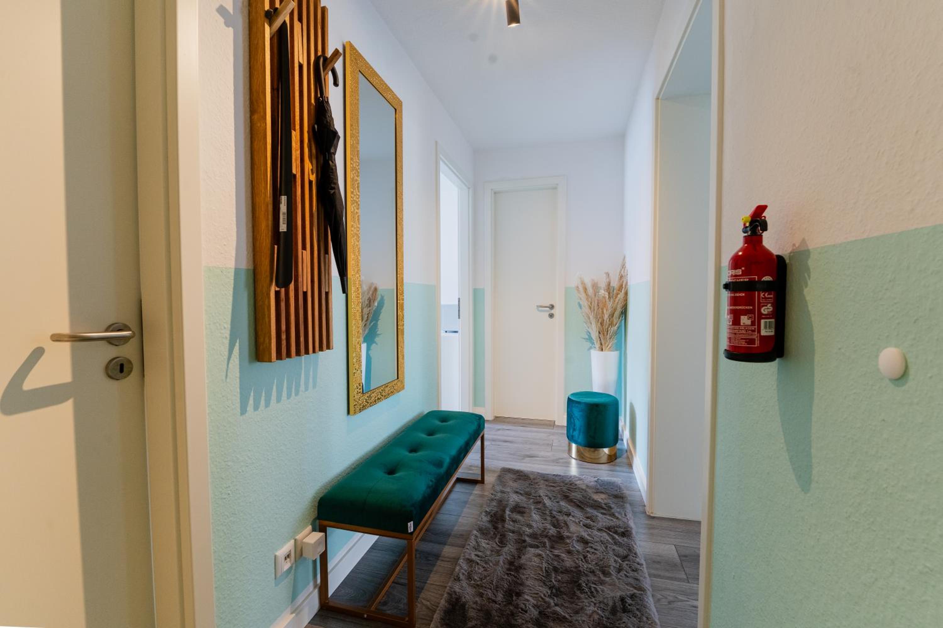 One-Bedroom Apartment photo 2