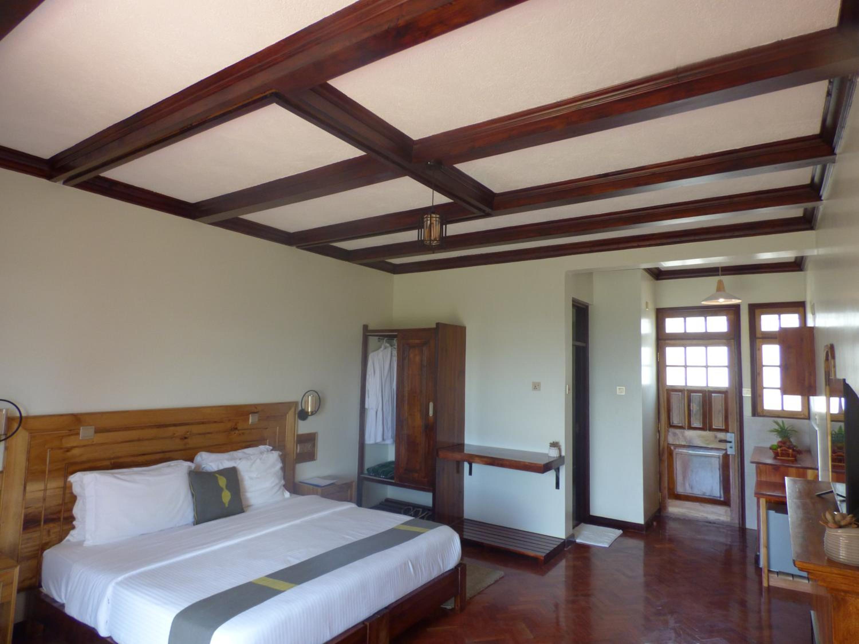 Deluxe Double Room with Balcony - Photo 59