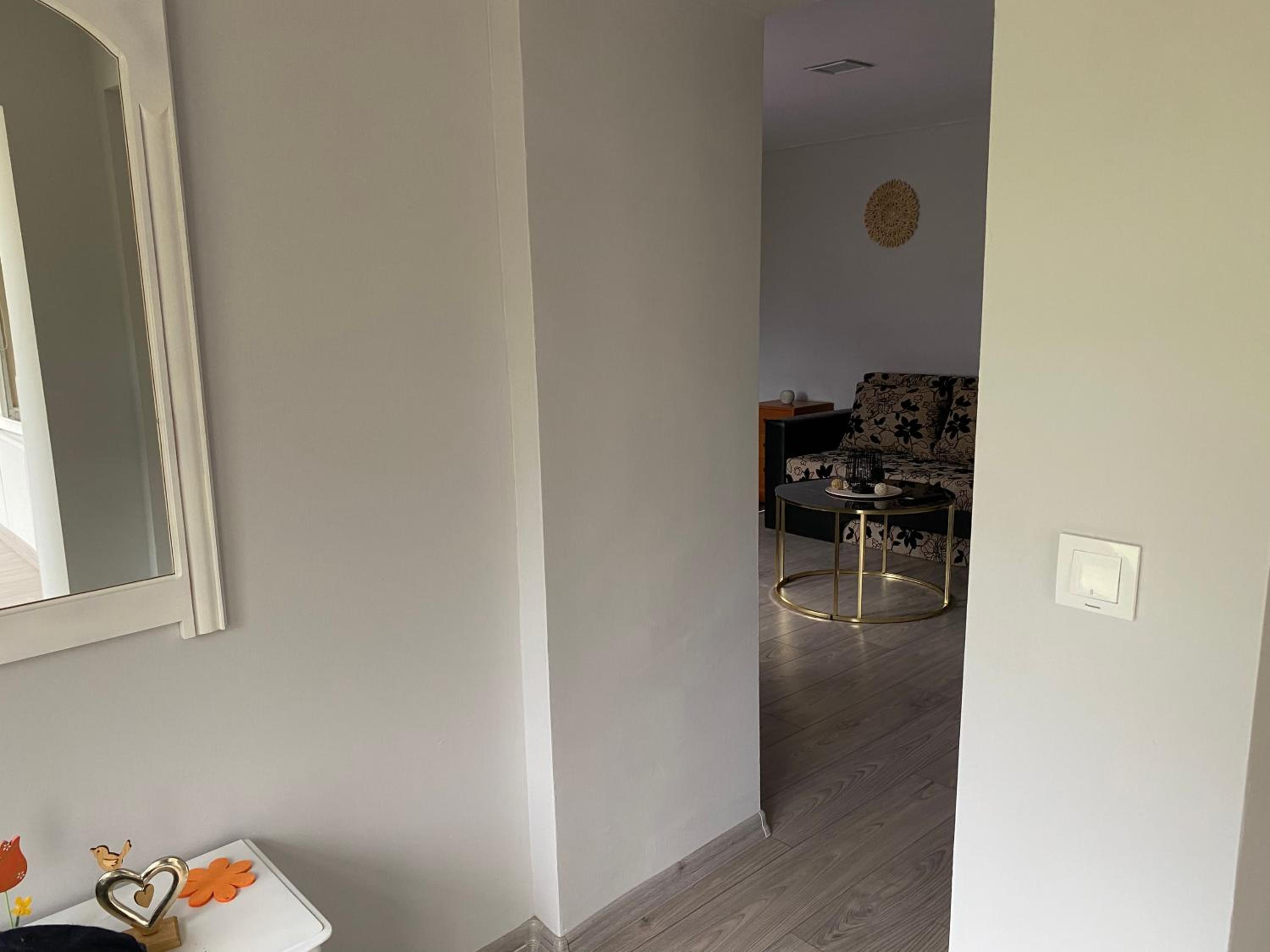 One-Bedroom House photo 1