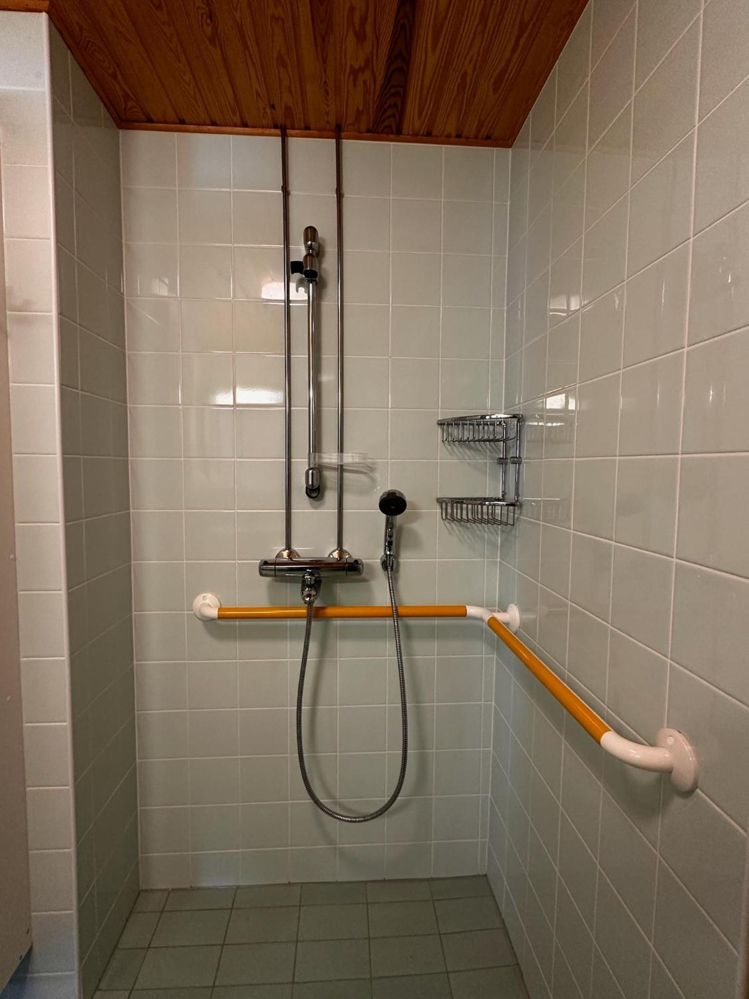 Budget Single Room photo 3