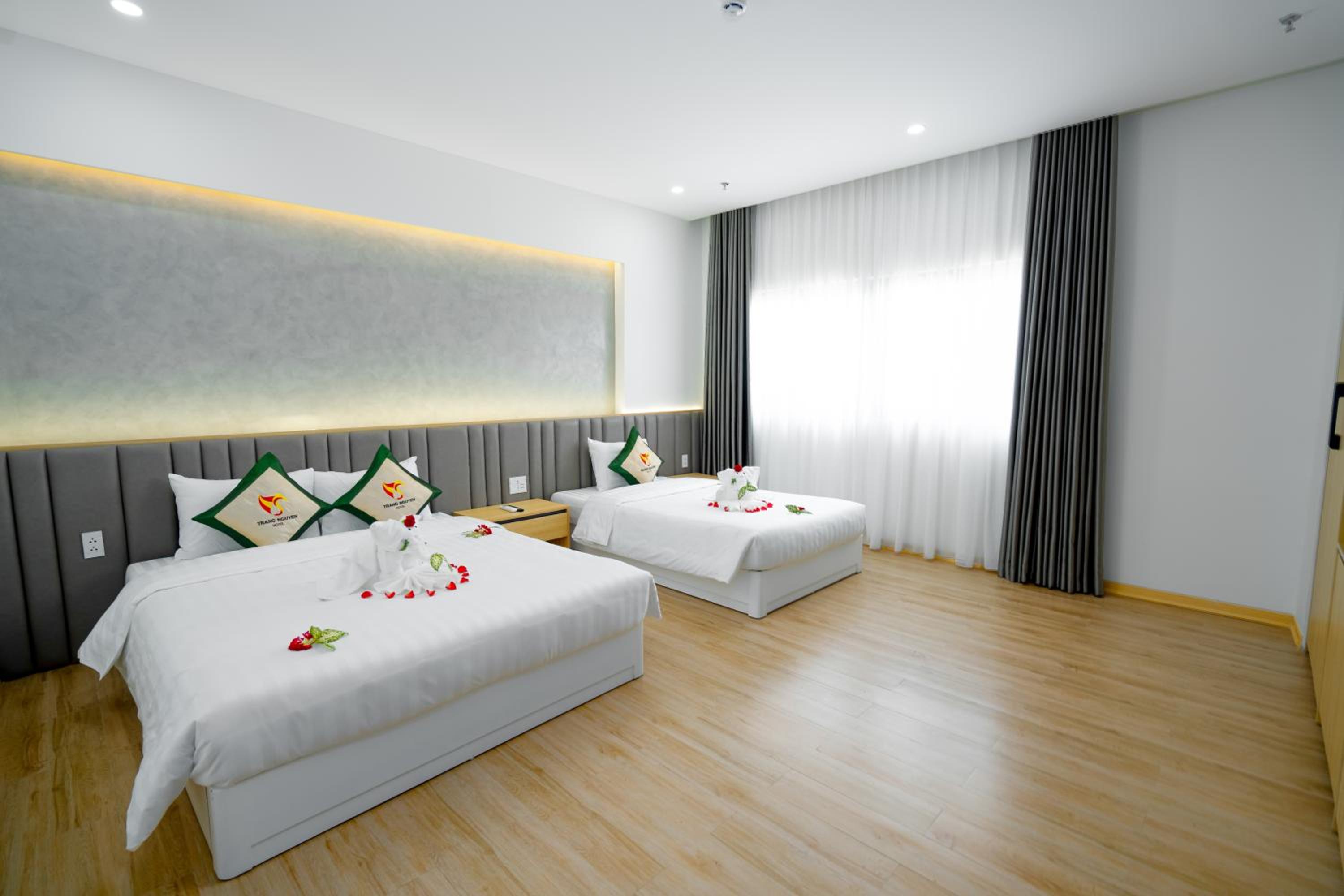 Deluxe Triple Room - Photo 1