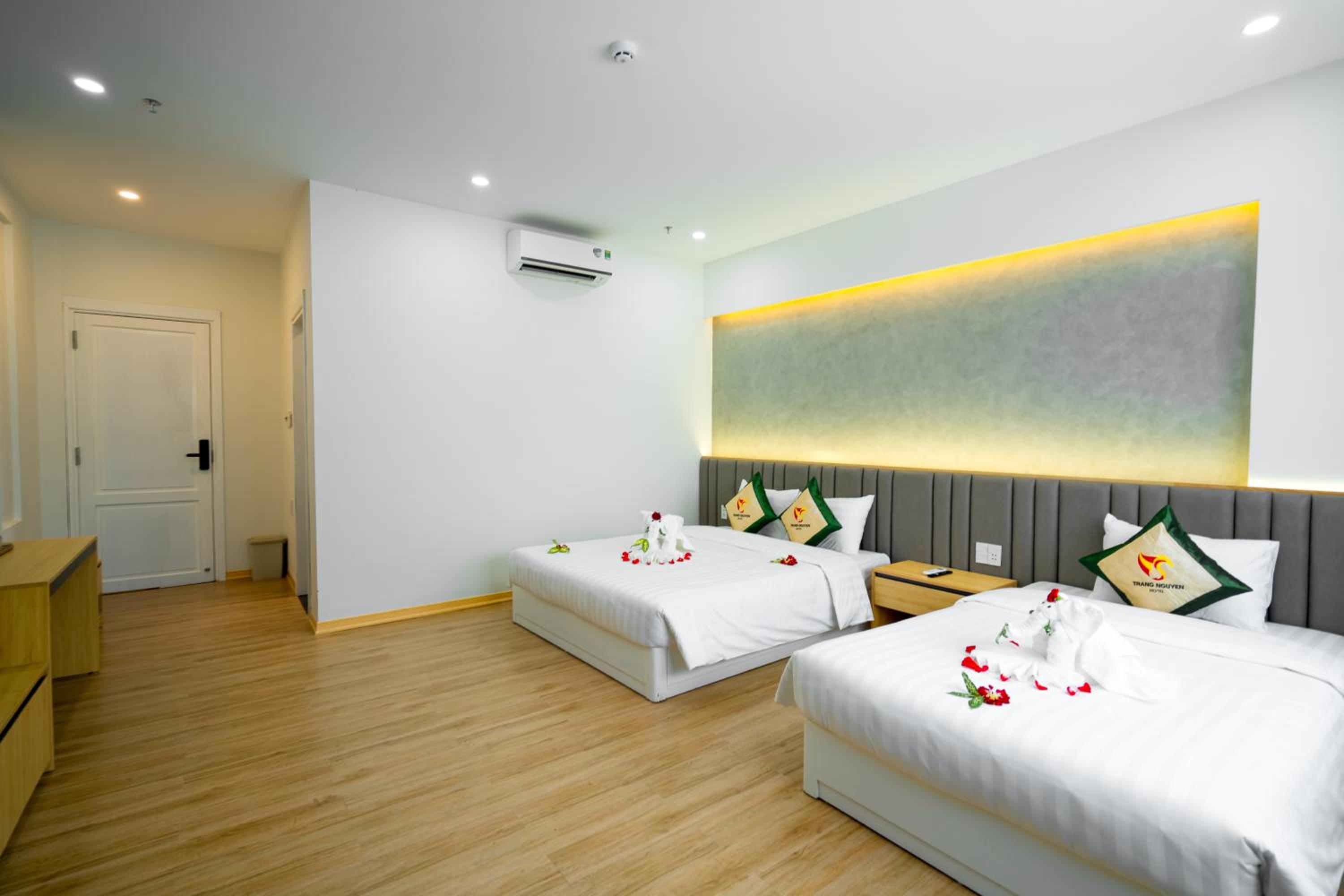Deluxe Triple Room - Photo 3