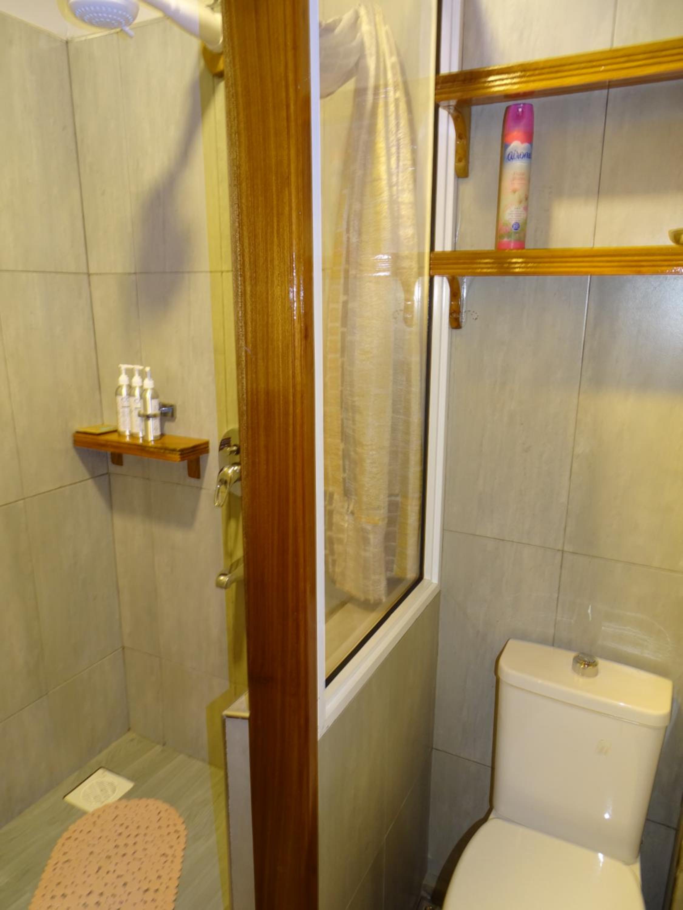 Standard Double or Twin Room - Photo 16