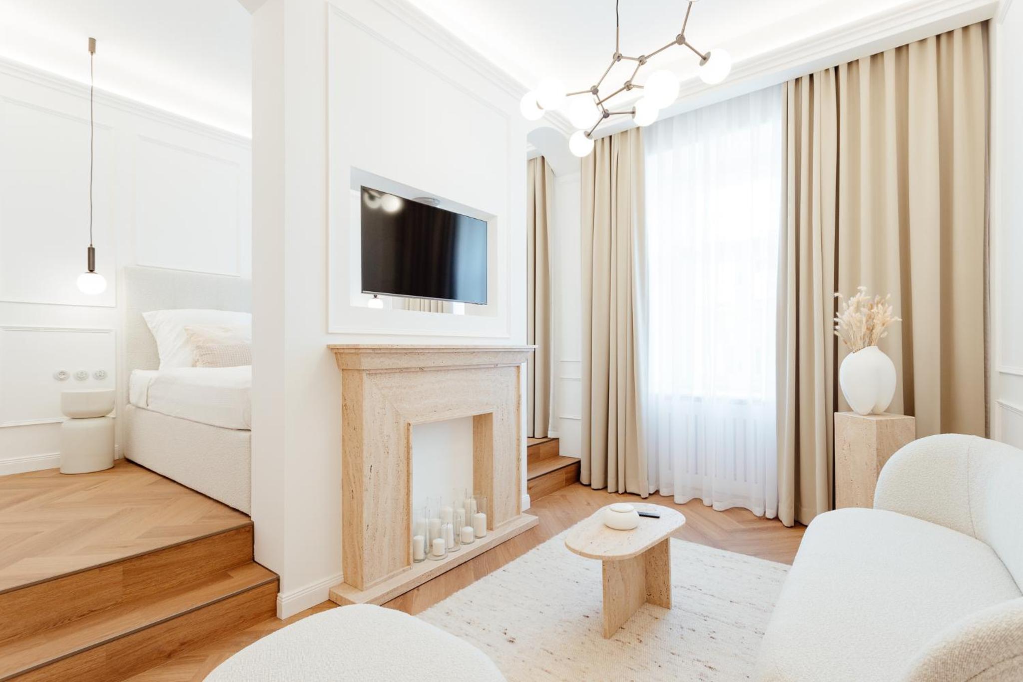 Superior Apartment with City View