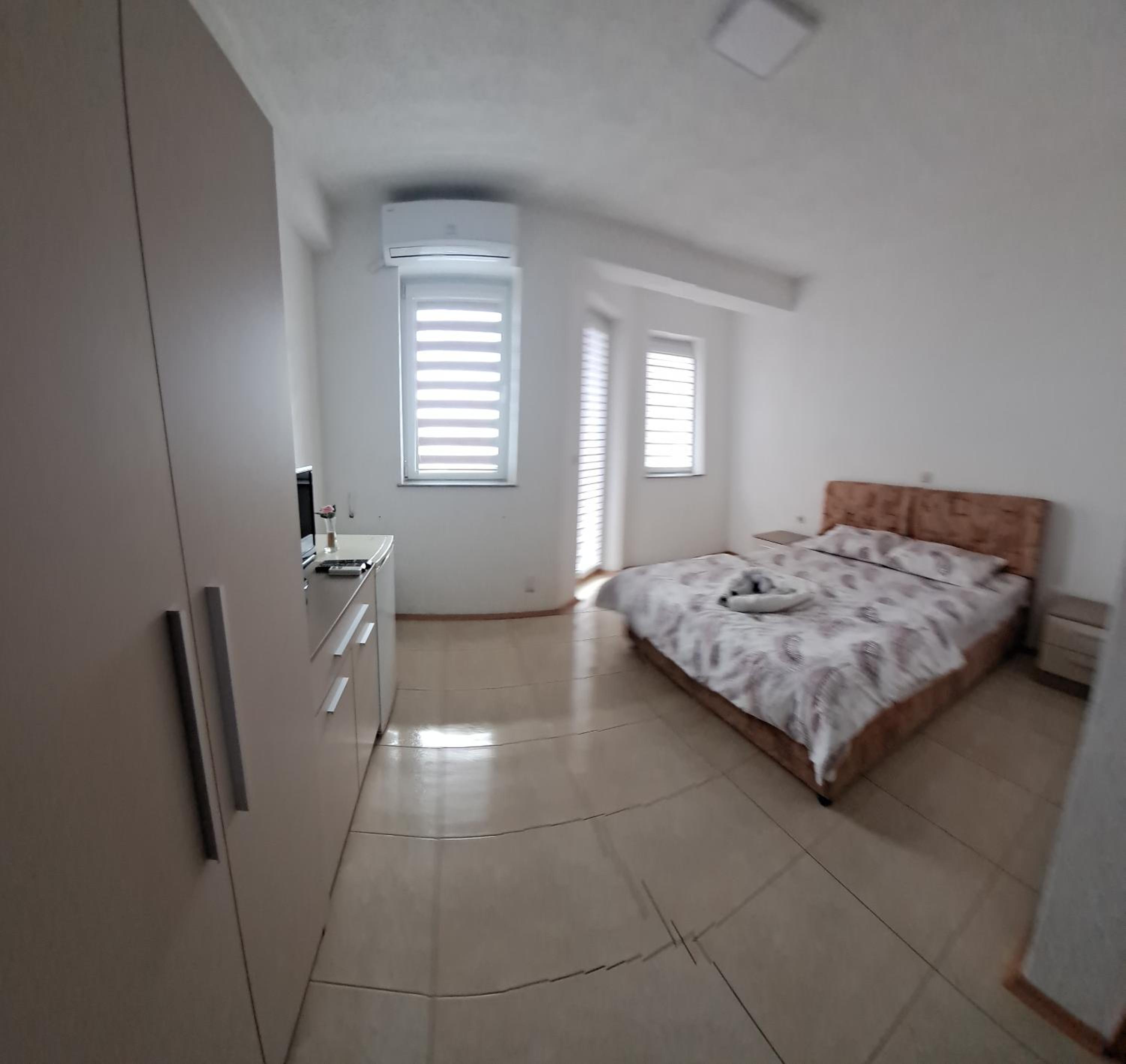 Double Room with Lake View photo 3