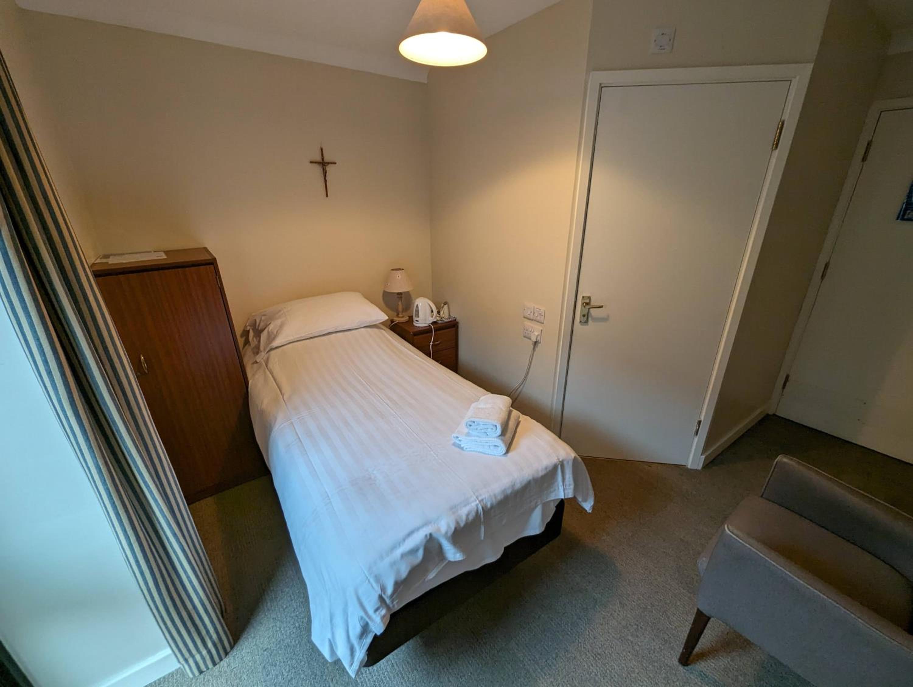 Single Room with Shower photo 1