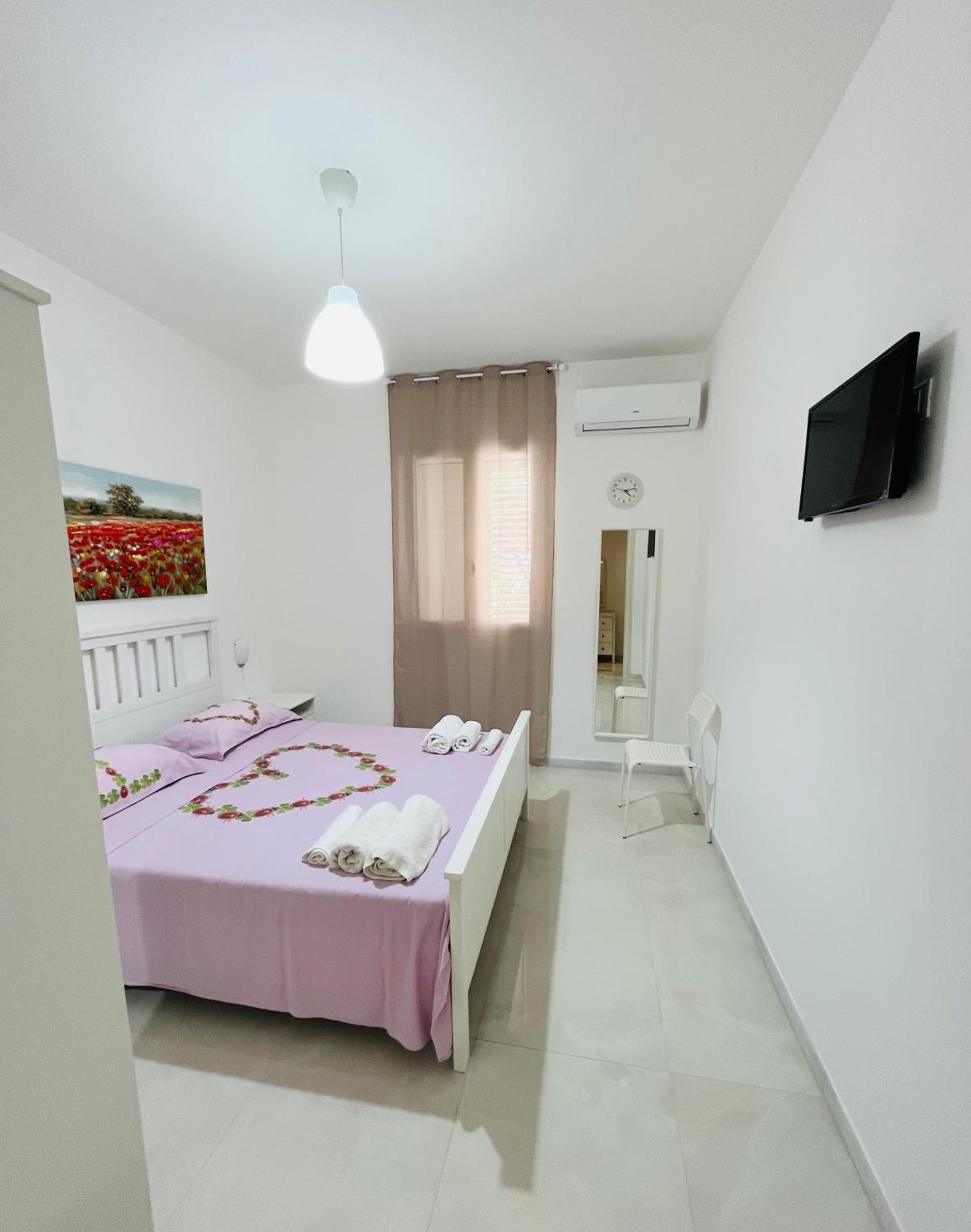 Double Room with Private Bathroom photo 1