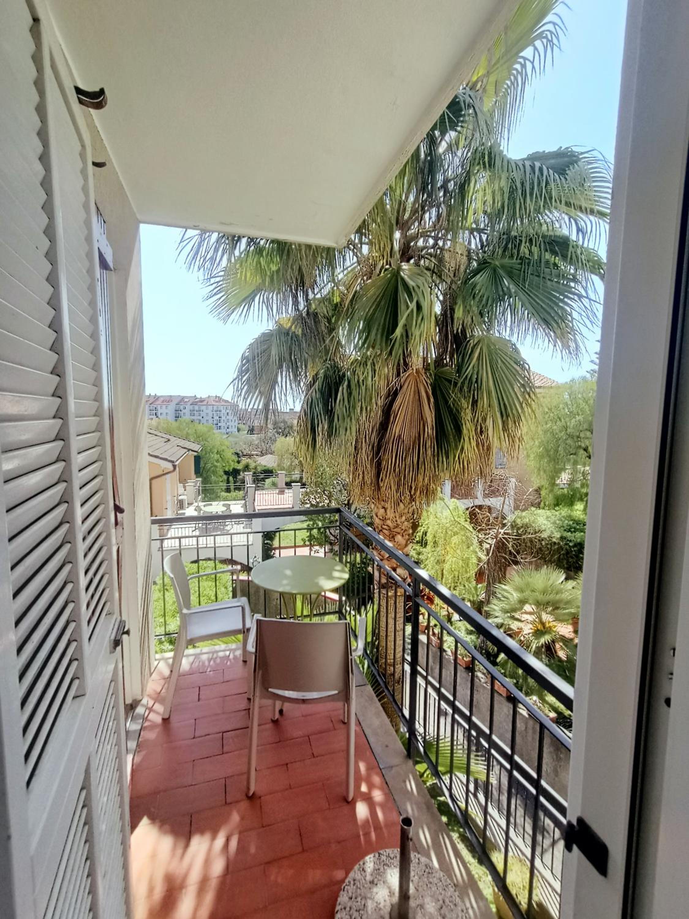 Superior Apartment (4 Adults) photo 3