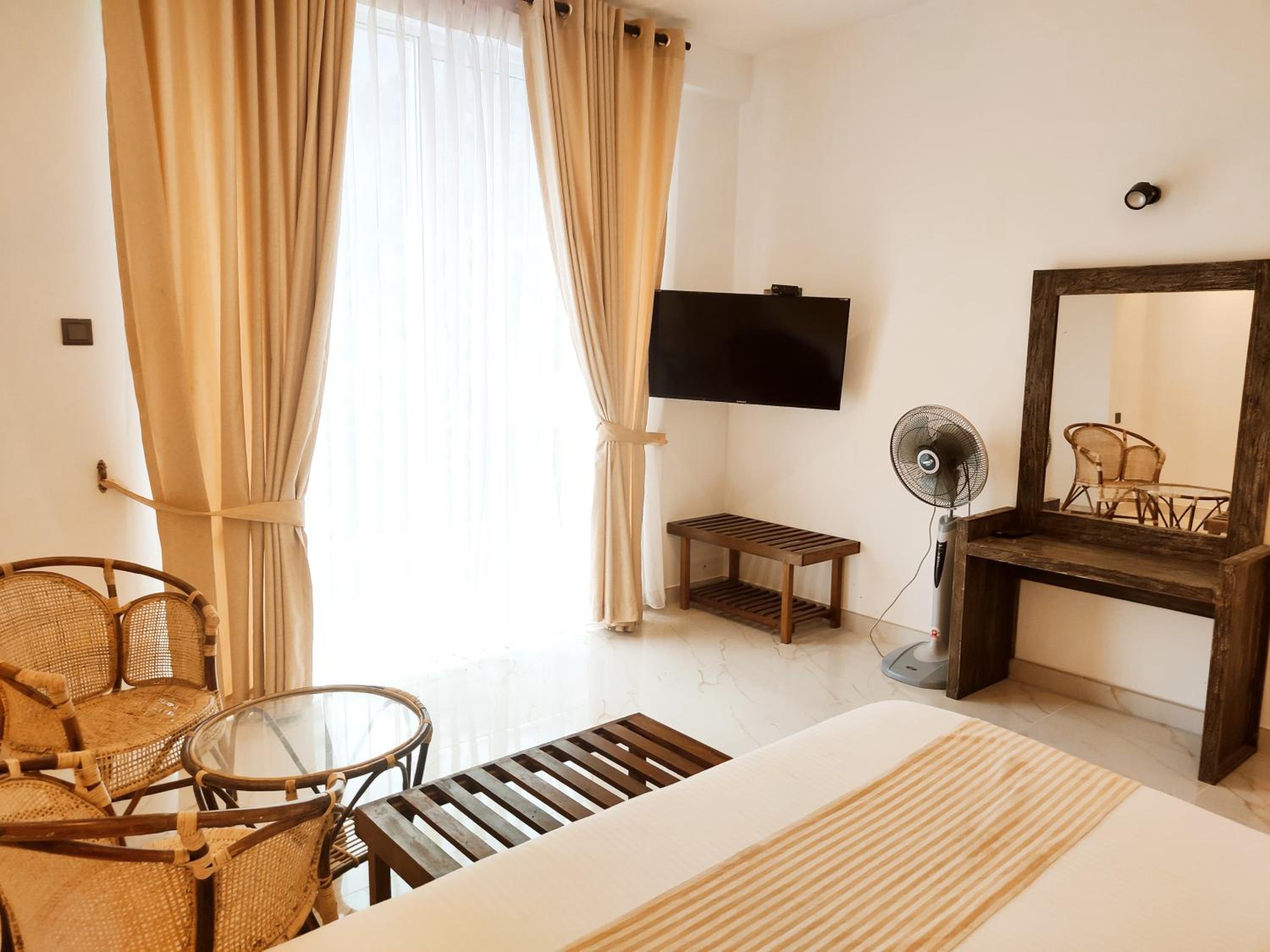 Deluxe Room (2 Adults + 1 Child) photo 3
