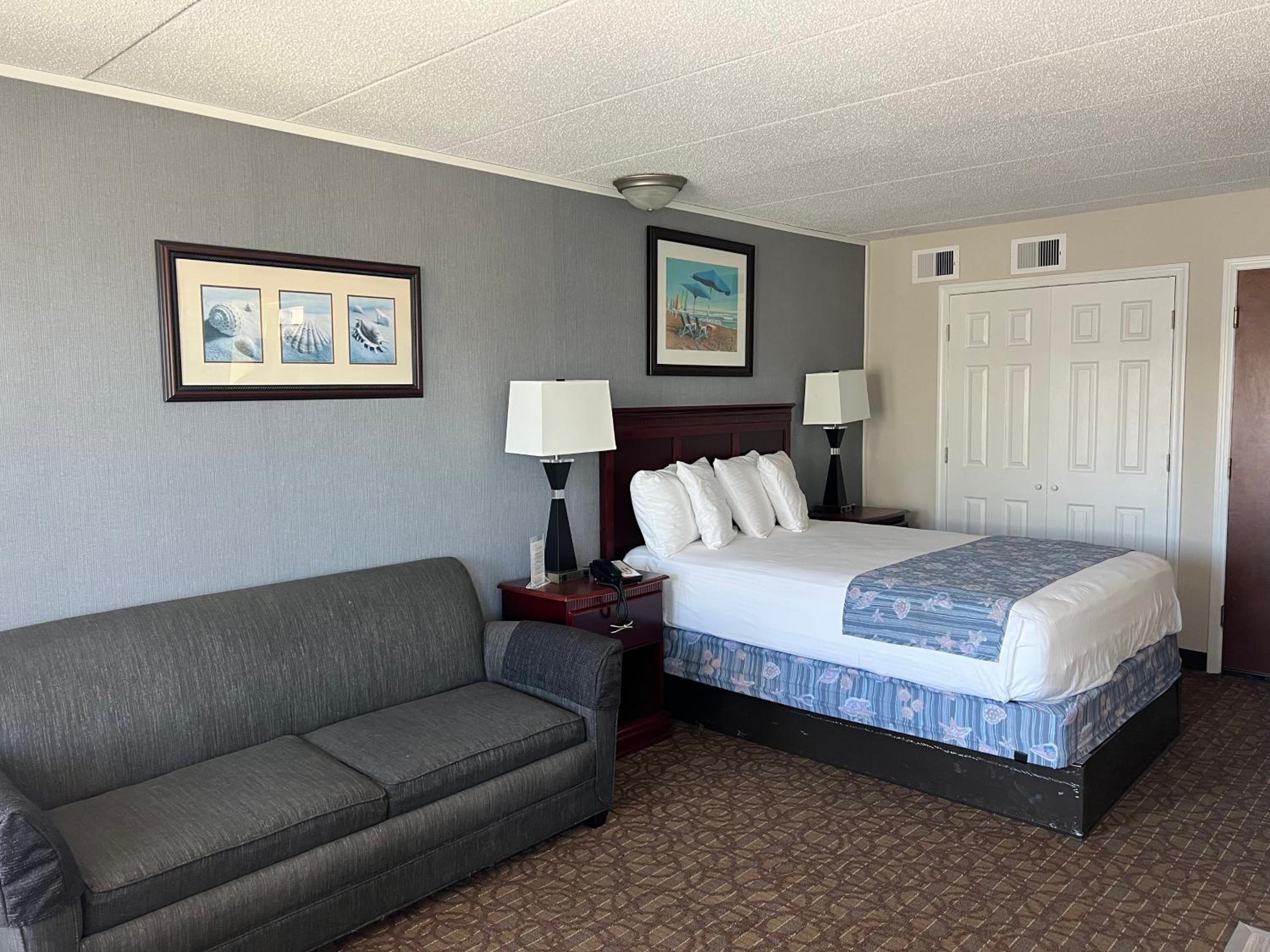 Junior Suite with Balcony