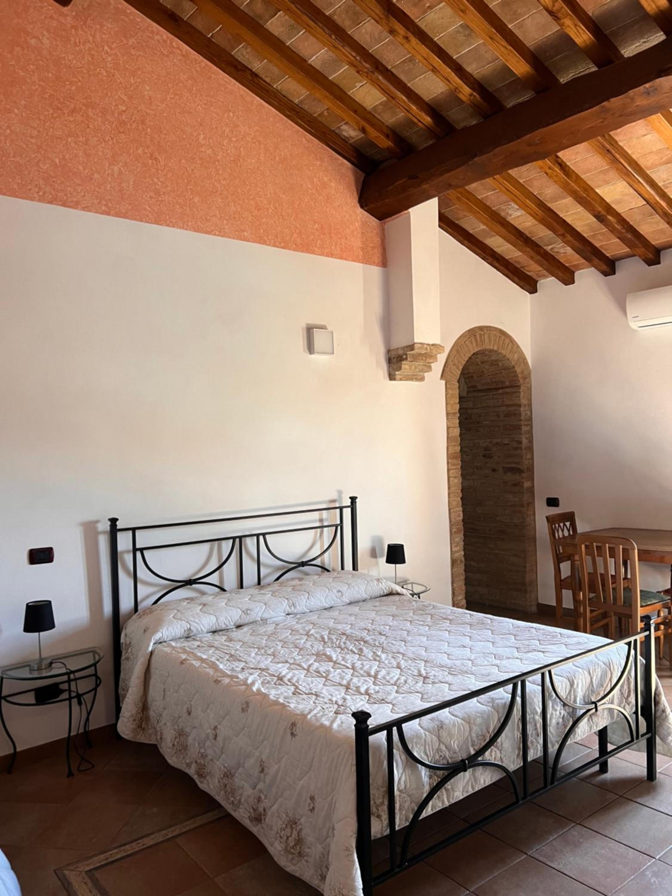 Quadruple Room - Photo 3