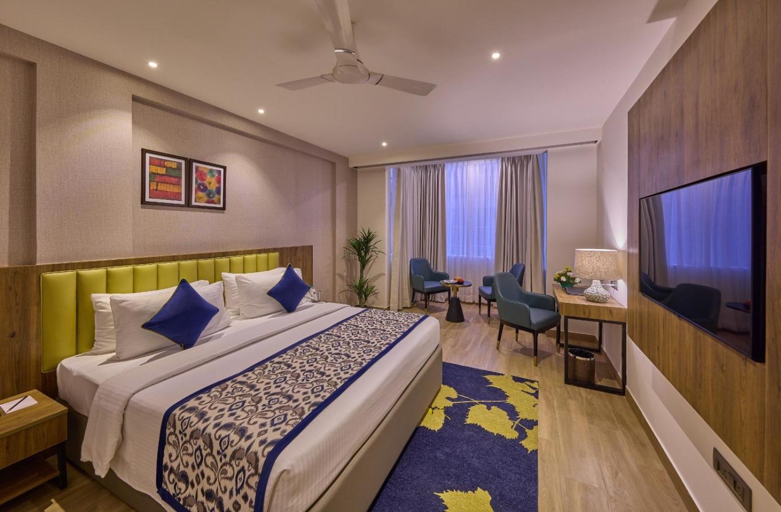 Executive 01 Double Bed - Photo 1