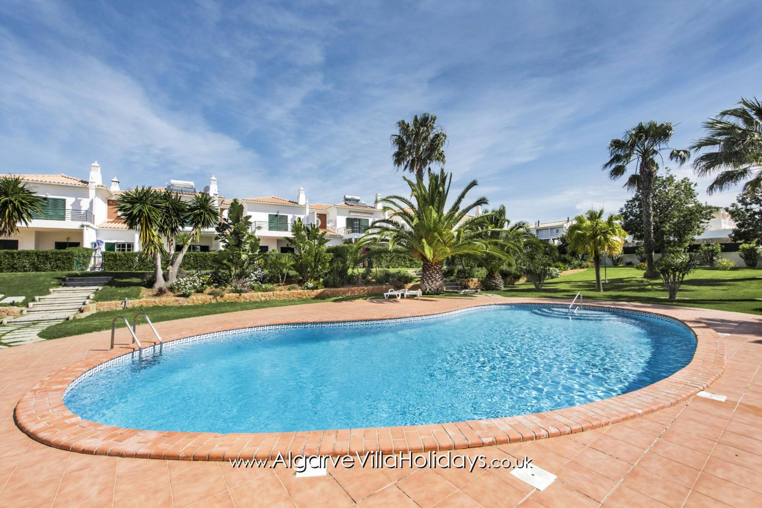 Three-Bedroom Villa photo 1
