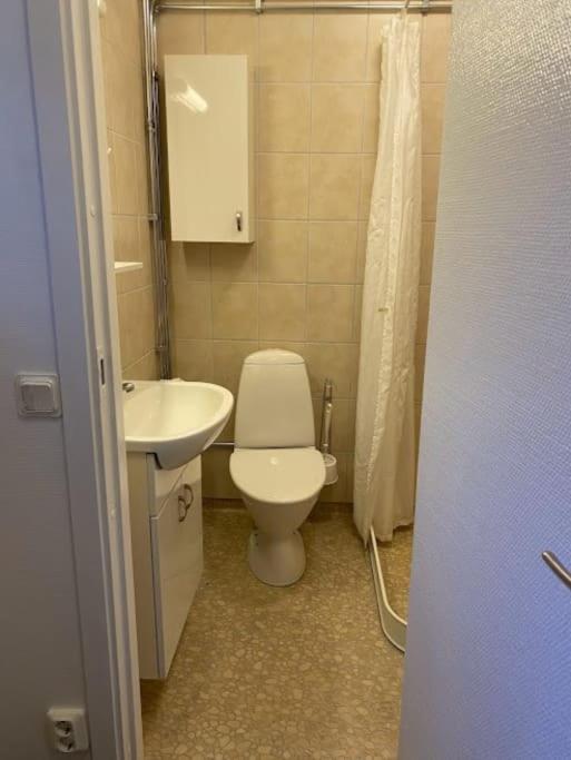 One-Bedroom Apartment photo 3