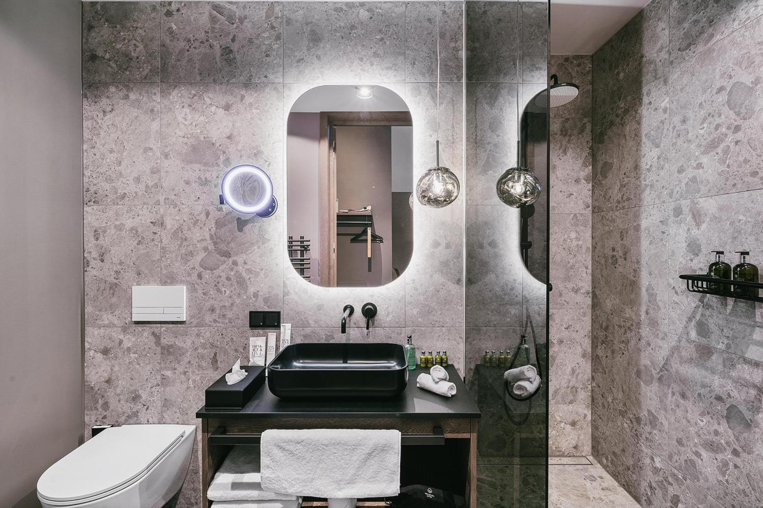 Suite with 1 bedroom photo 2