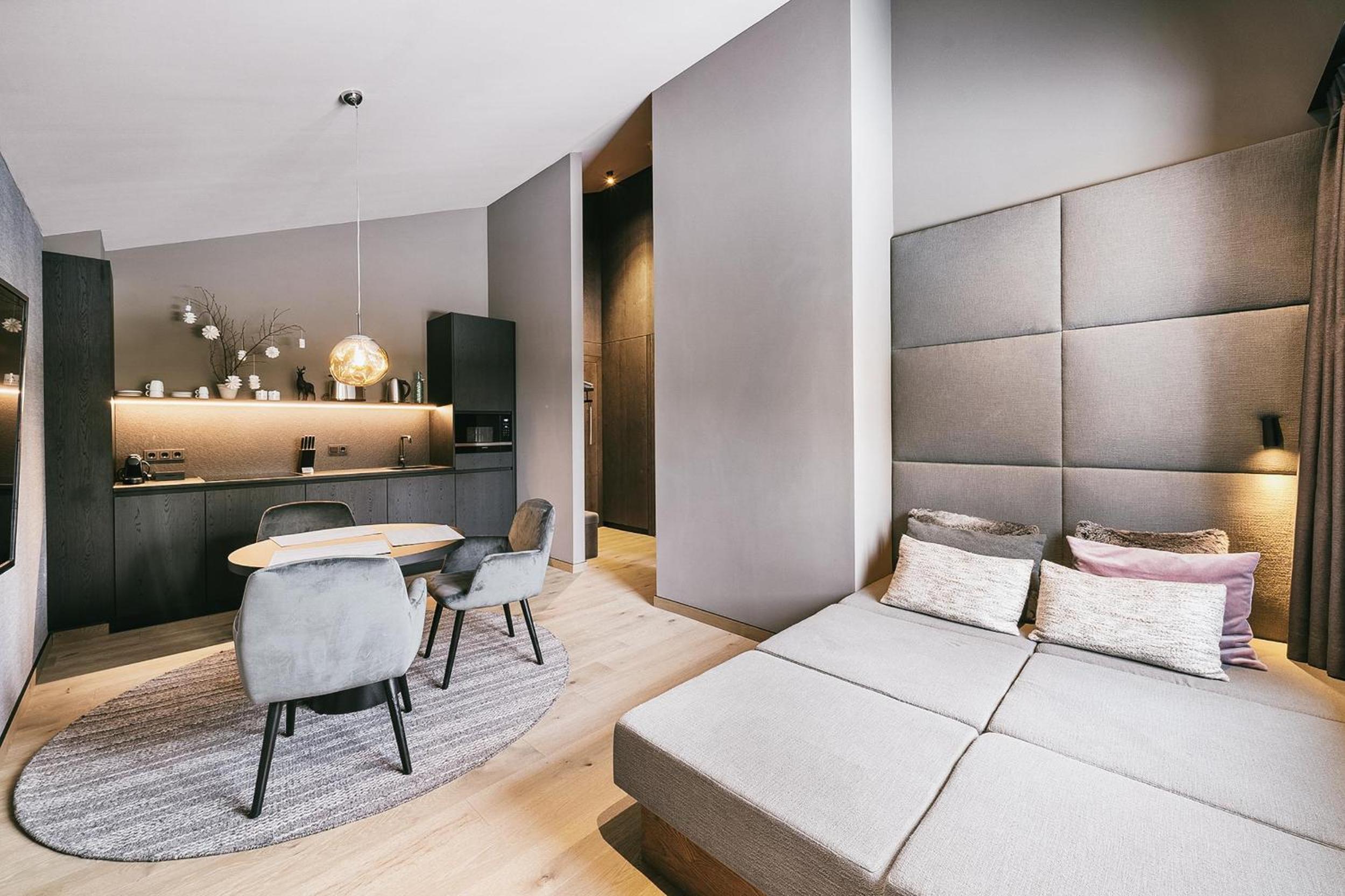 Suite with 1 bedroom
