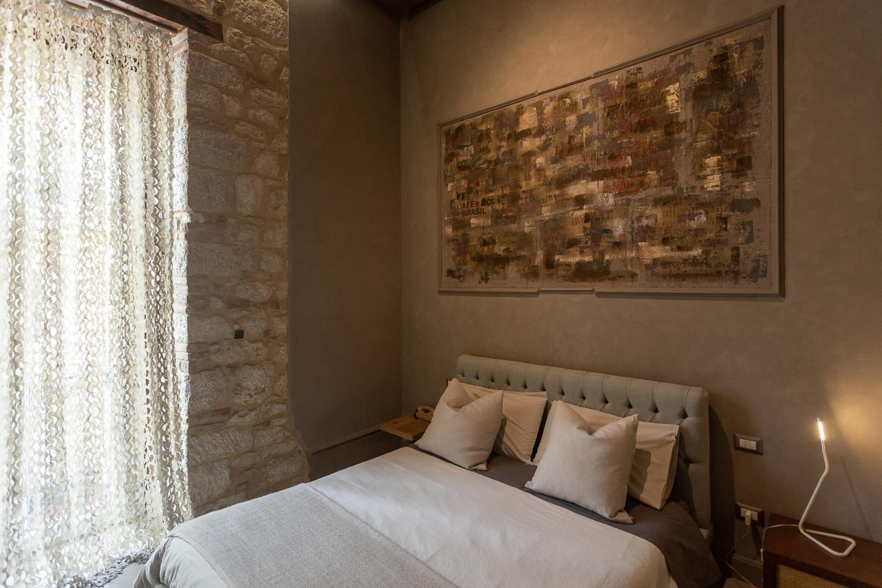 Double Room - Photo 9