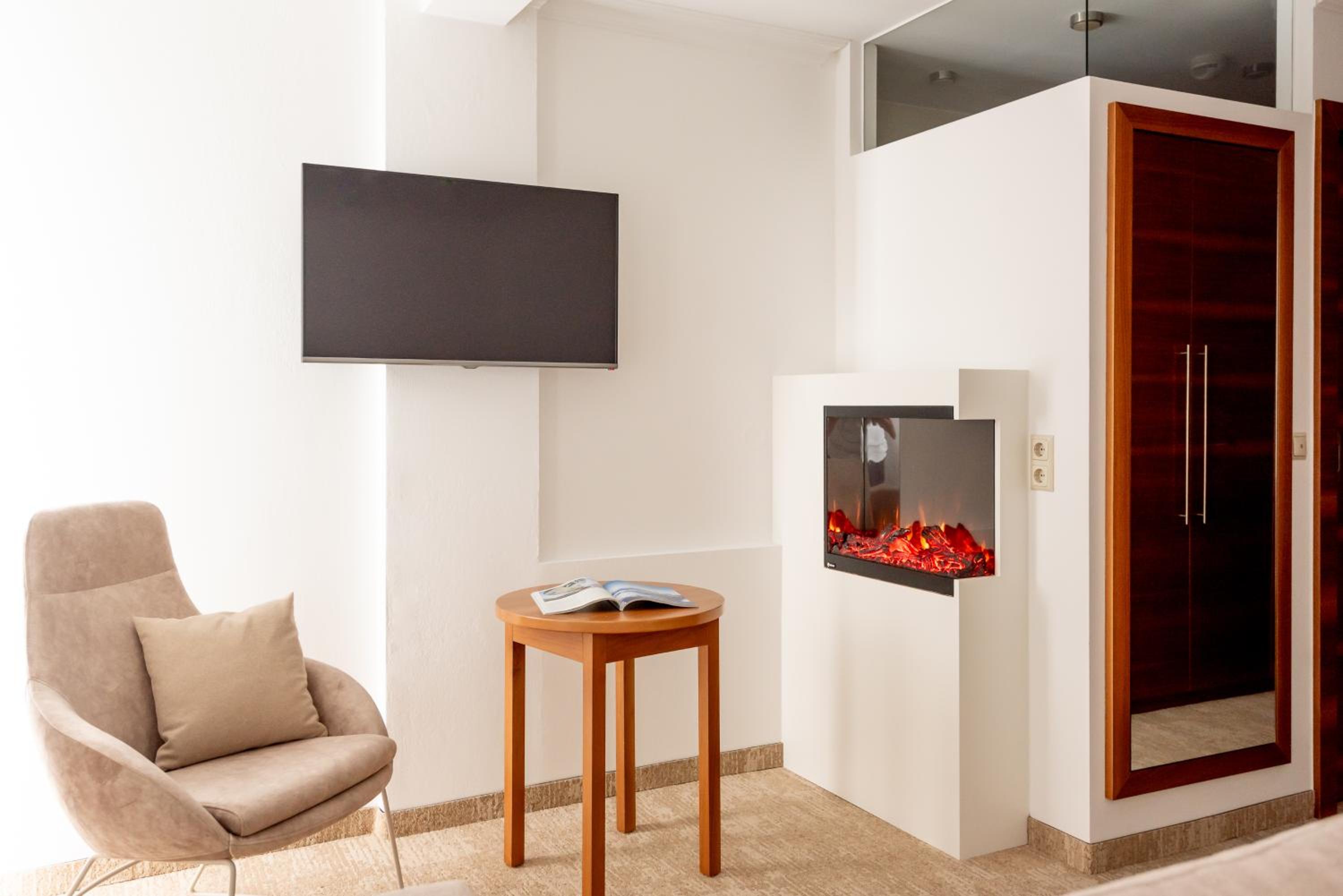 Superior Double Room with Balcony photo 3